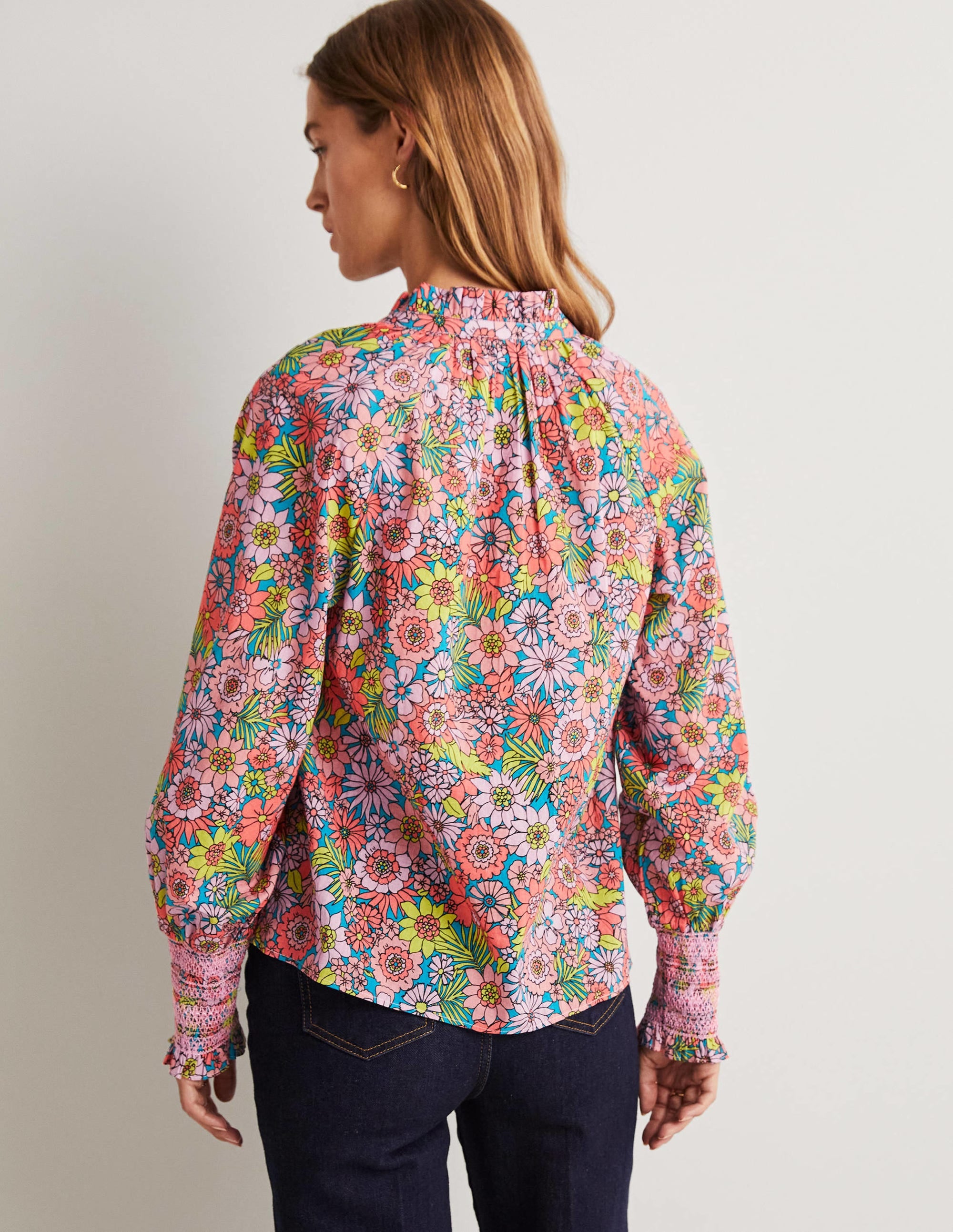 Top imprimé avec poignets à smocks-Rose bonbon, motif Bloom Garden - Image 3