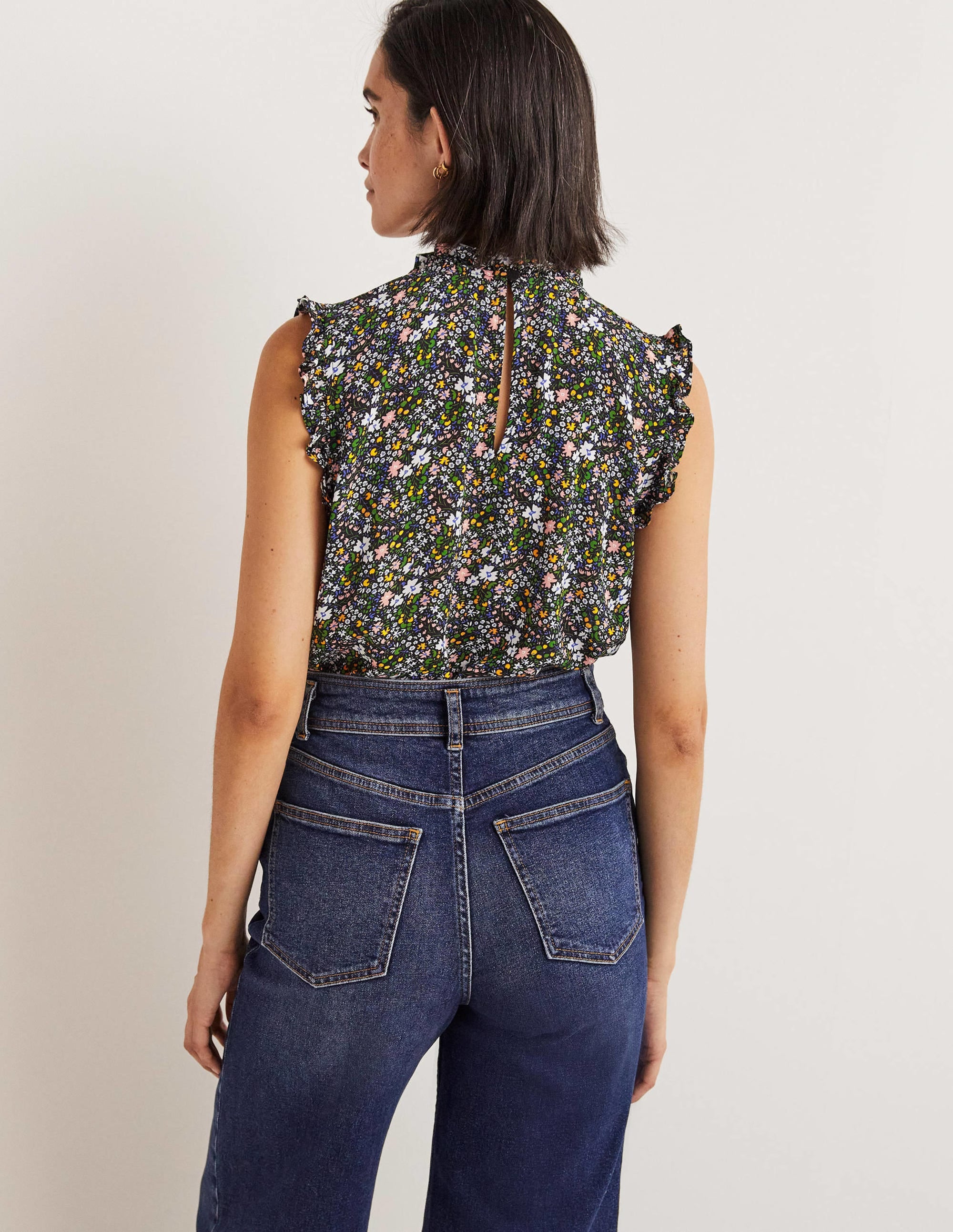 Top sans manches à smocks-Black, Abstract Ditsy - Image 3