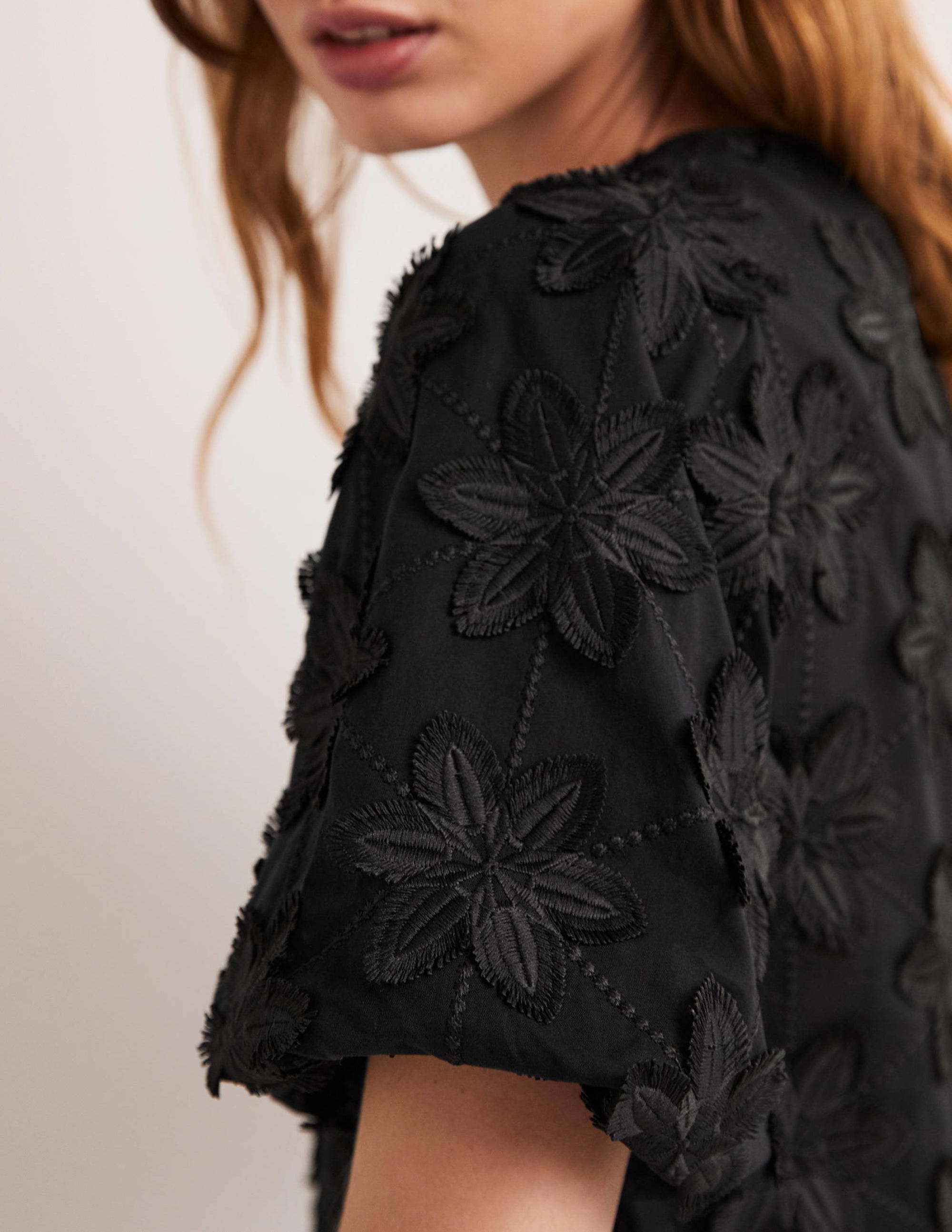 Blouse boutonnée à manches bouffantes-Noir - Image 2