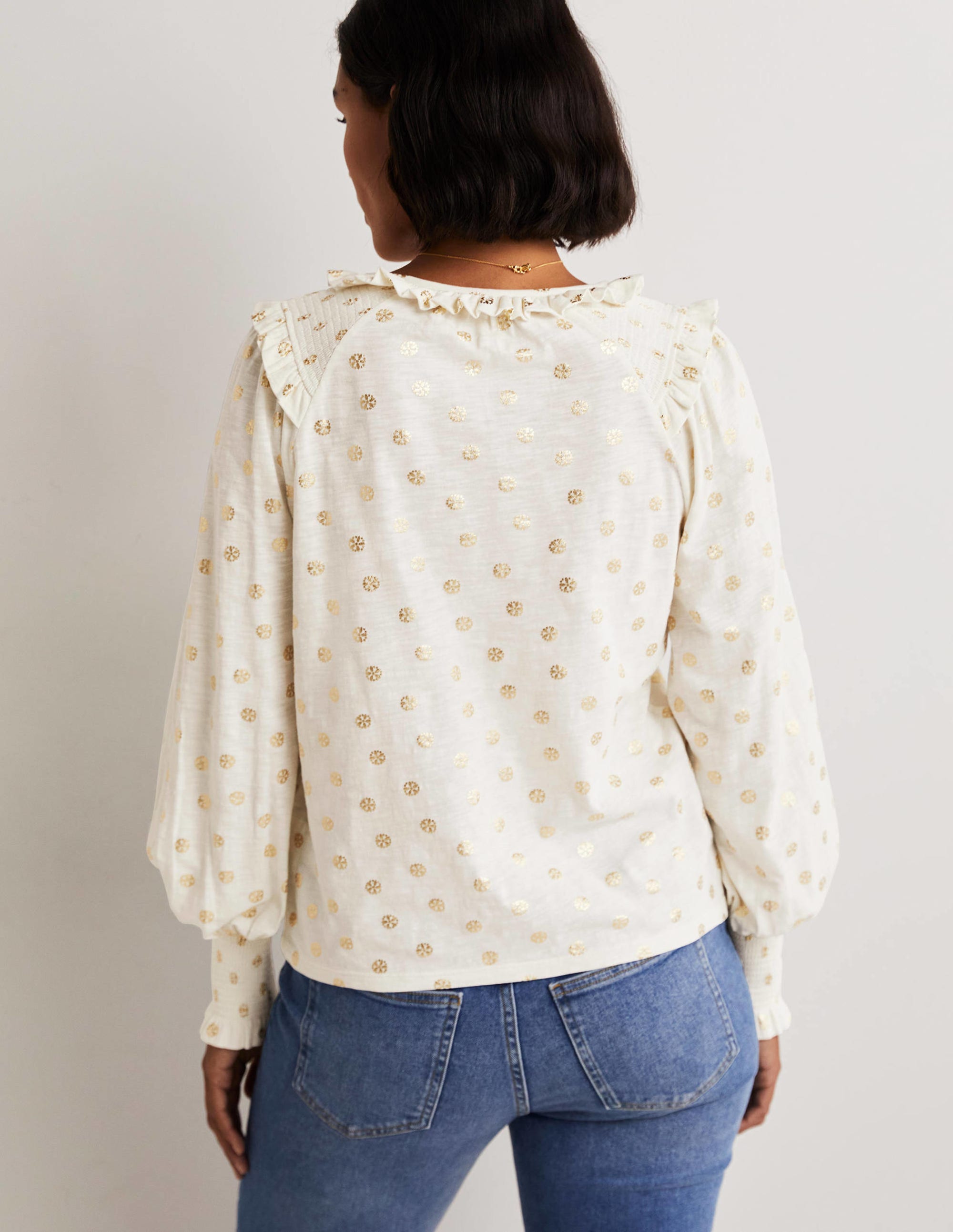 Rüschenoberteil mit Smokdetail und gekerbtem Ausschnitt-Naturweiß, Filigrane Folie - Image 3