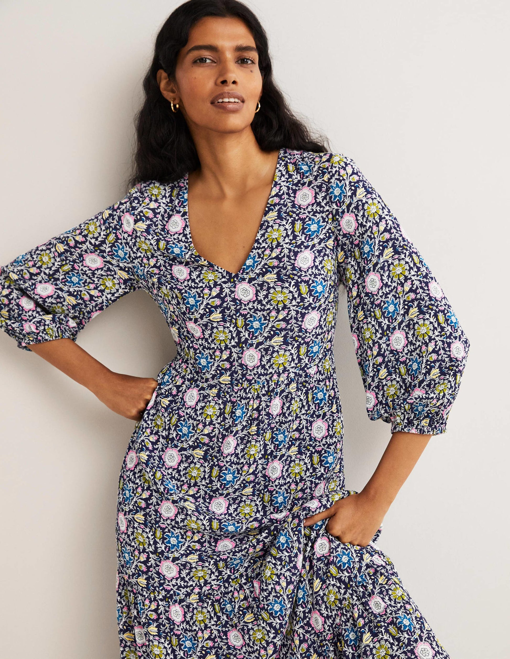 Robe longue à manches blousantes-Bleu marine, motif Enchanting Twig-5