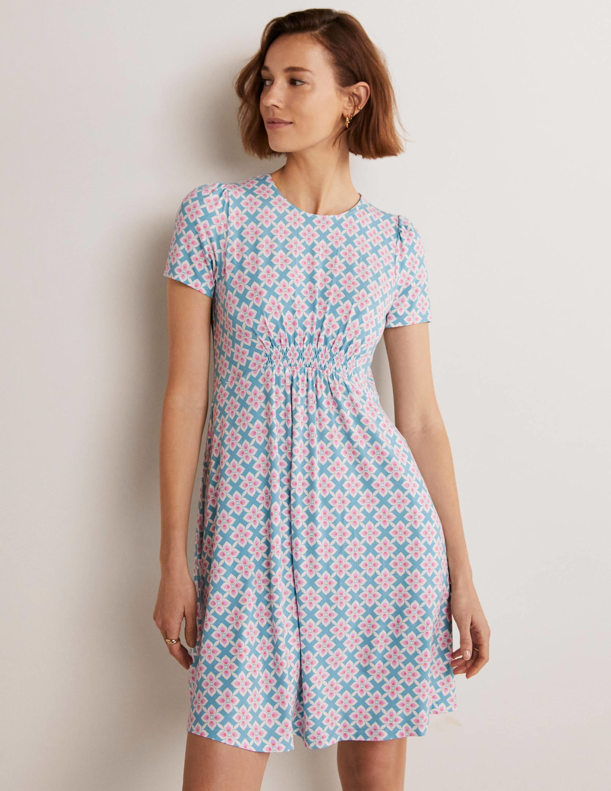 Robe col rond en jersey-Ombre côtière, motif Diamond Leaf - Image 1