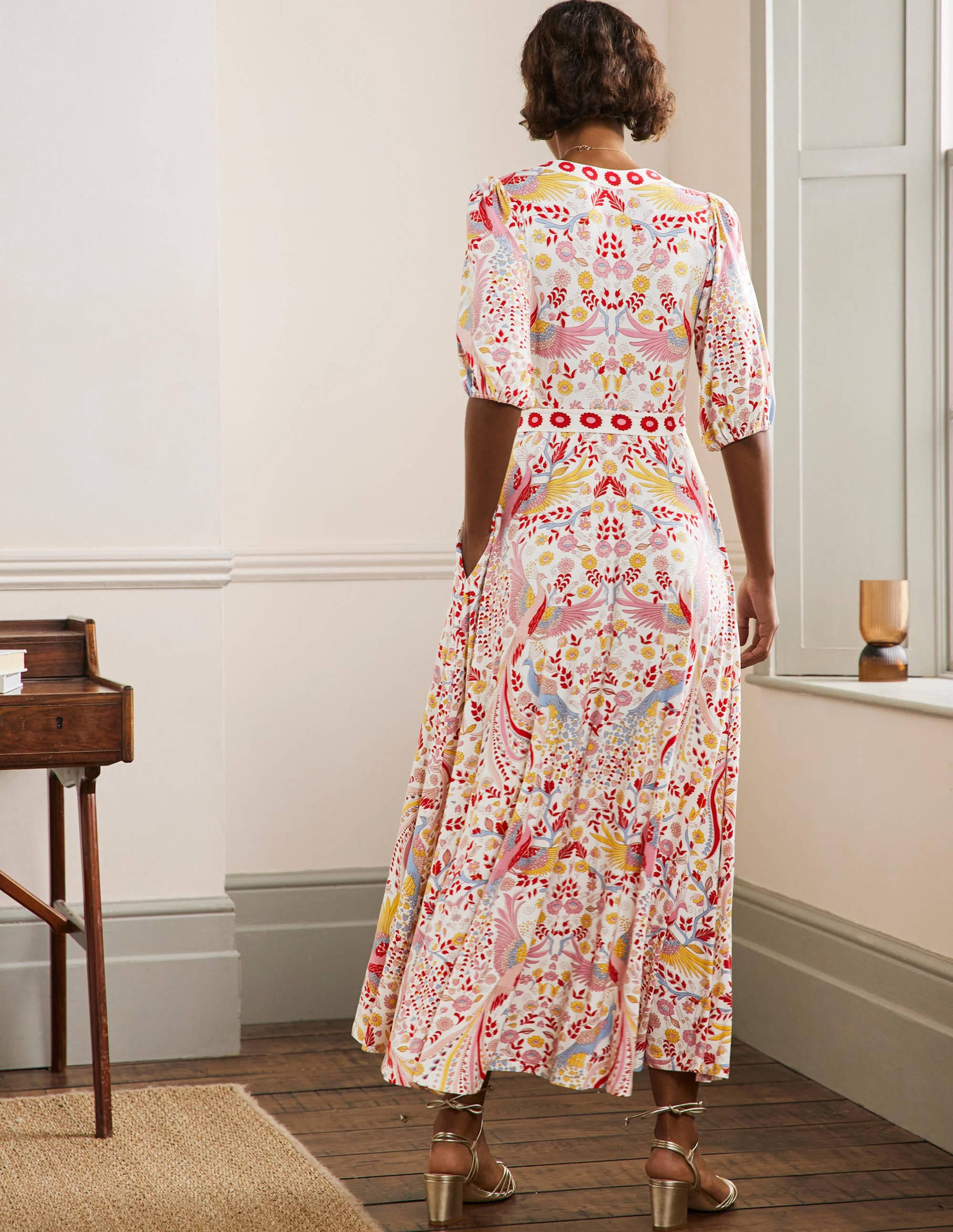 Robe longue à effet portefeuille fixe en jersey-Multi, motif Enchanting Peacock - Image 3