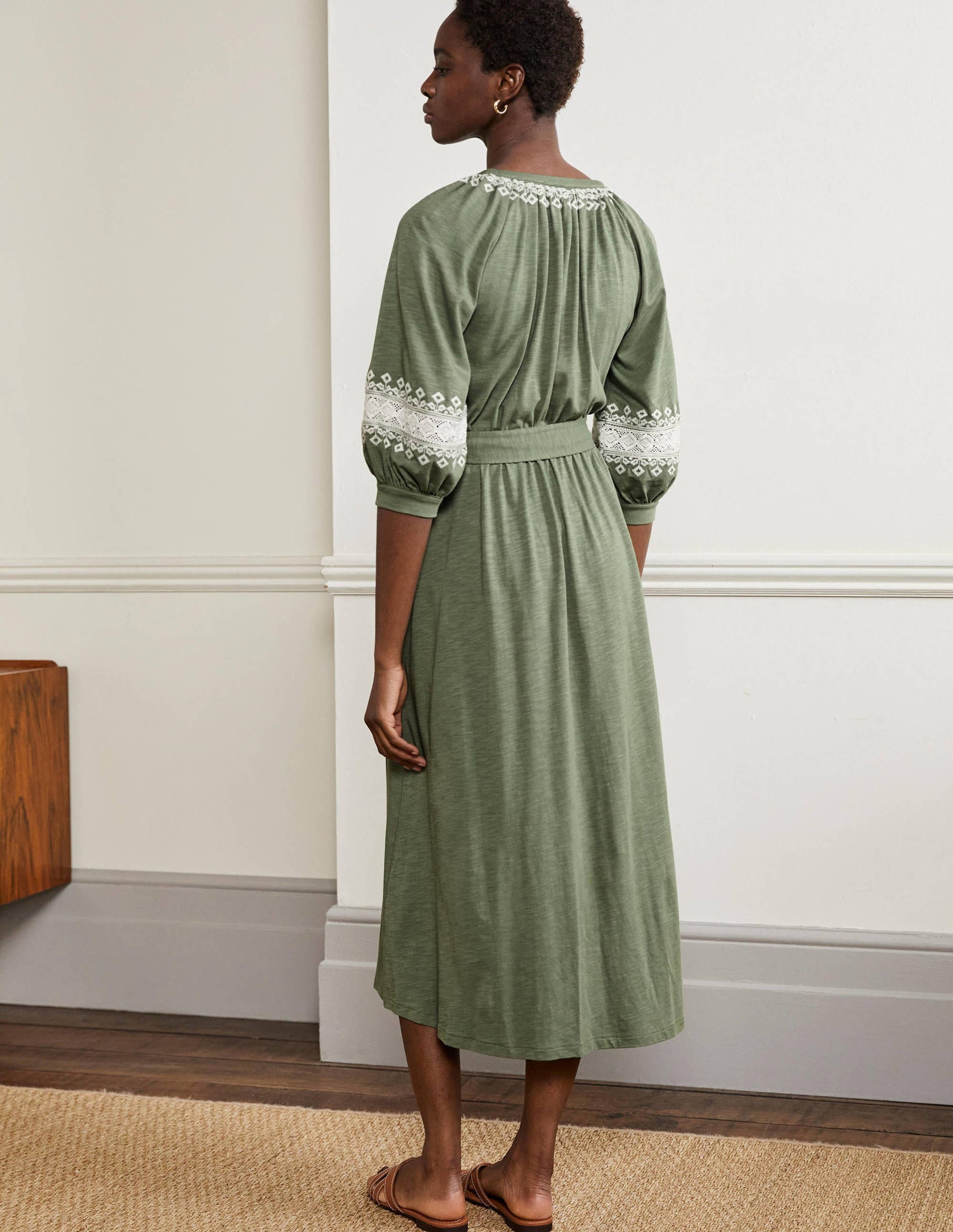 Robe midi en jersey avec détails crochetés-Aulne-3