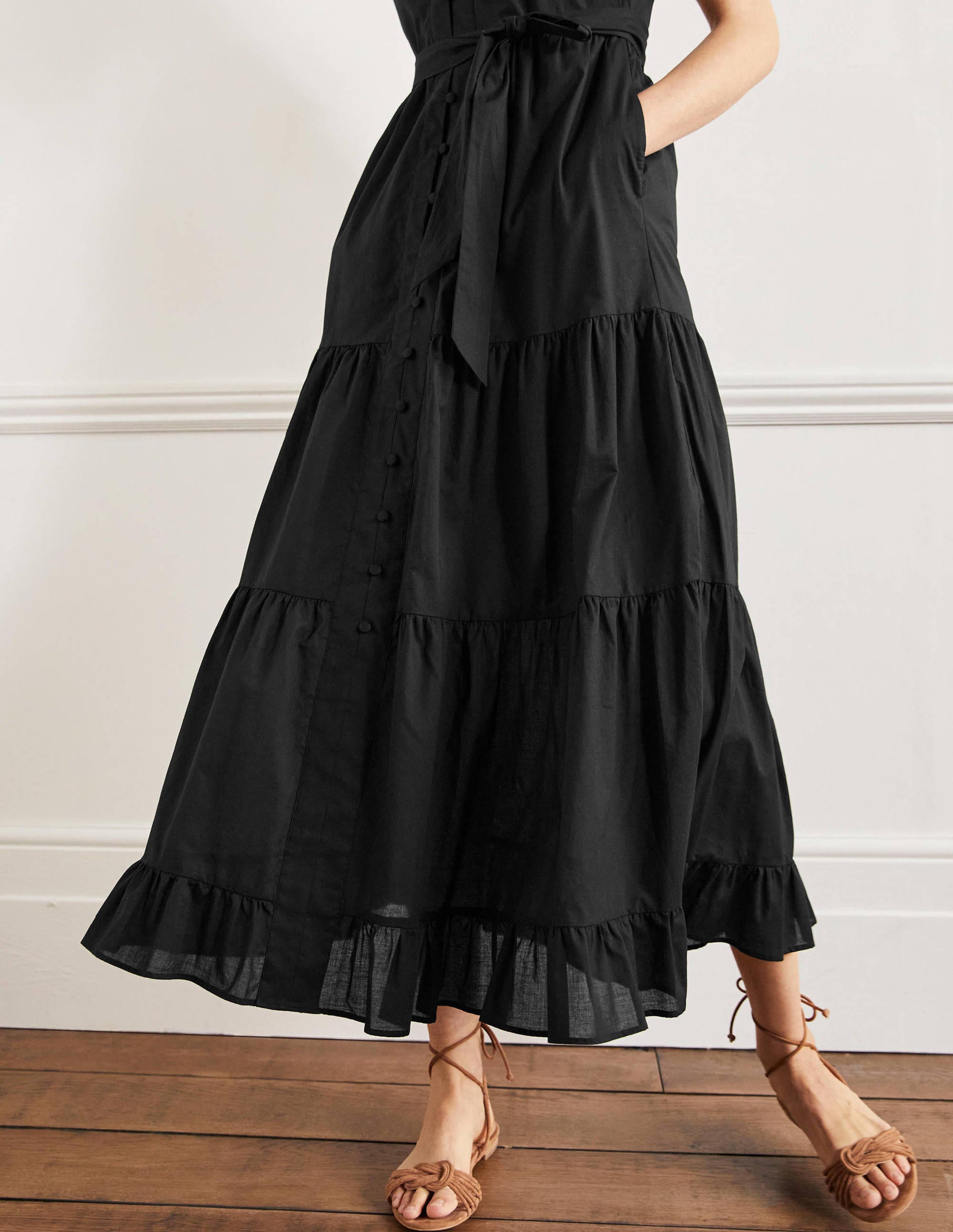 Gestuftes Maxikleid mit Rüschen-Schwarz - Image 5