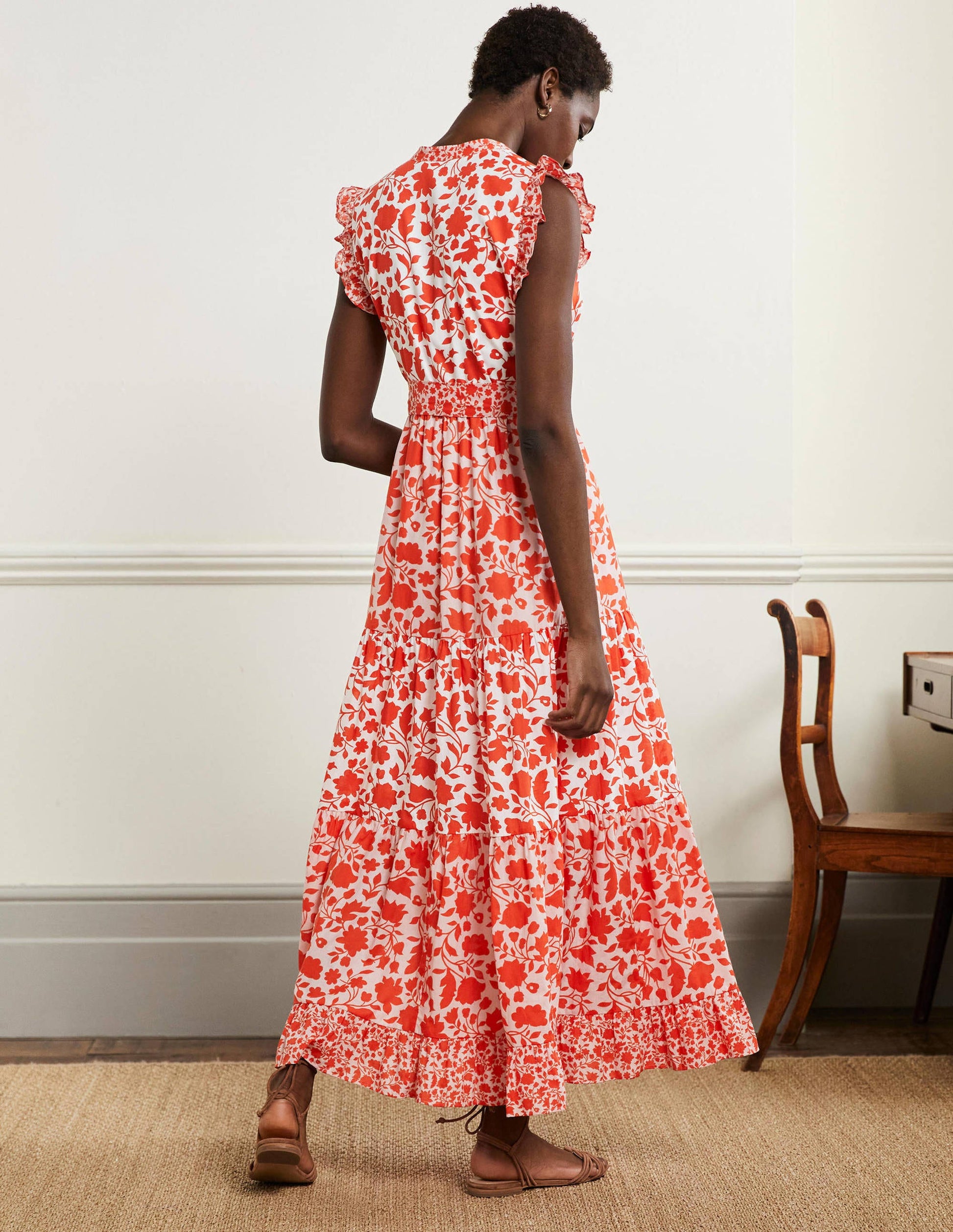 Gestuftes Maxikleid mit Rüschen-Papayaorange, Botanische Silhouette-3