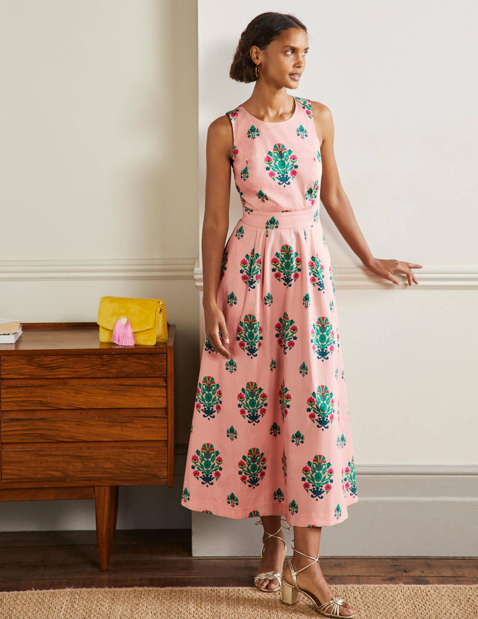 Robe midi Elsa avec détail à l'arrière-Milkshake, motif Bouquet Stamp-1