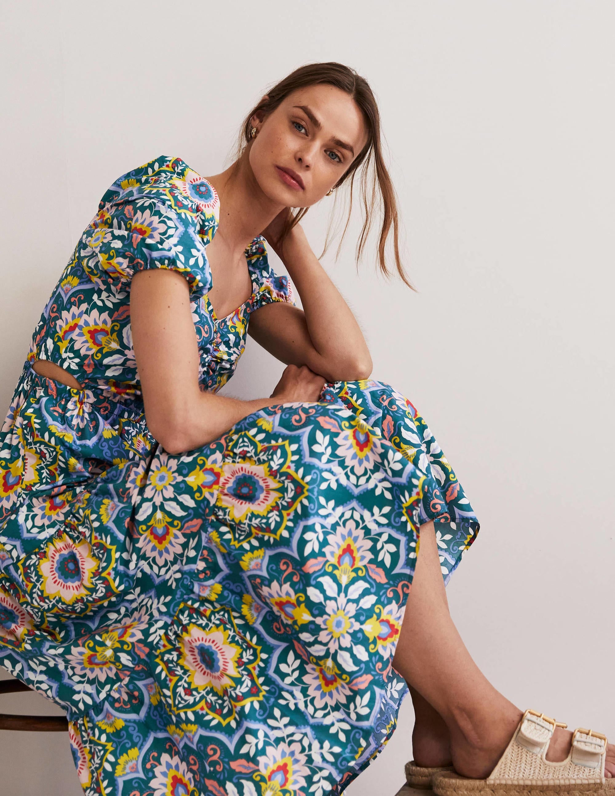 Florence Midikleid mit Cut-out-Details-Chesapeake Bay, Bloomsbury-Muster - Image 4