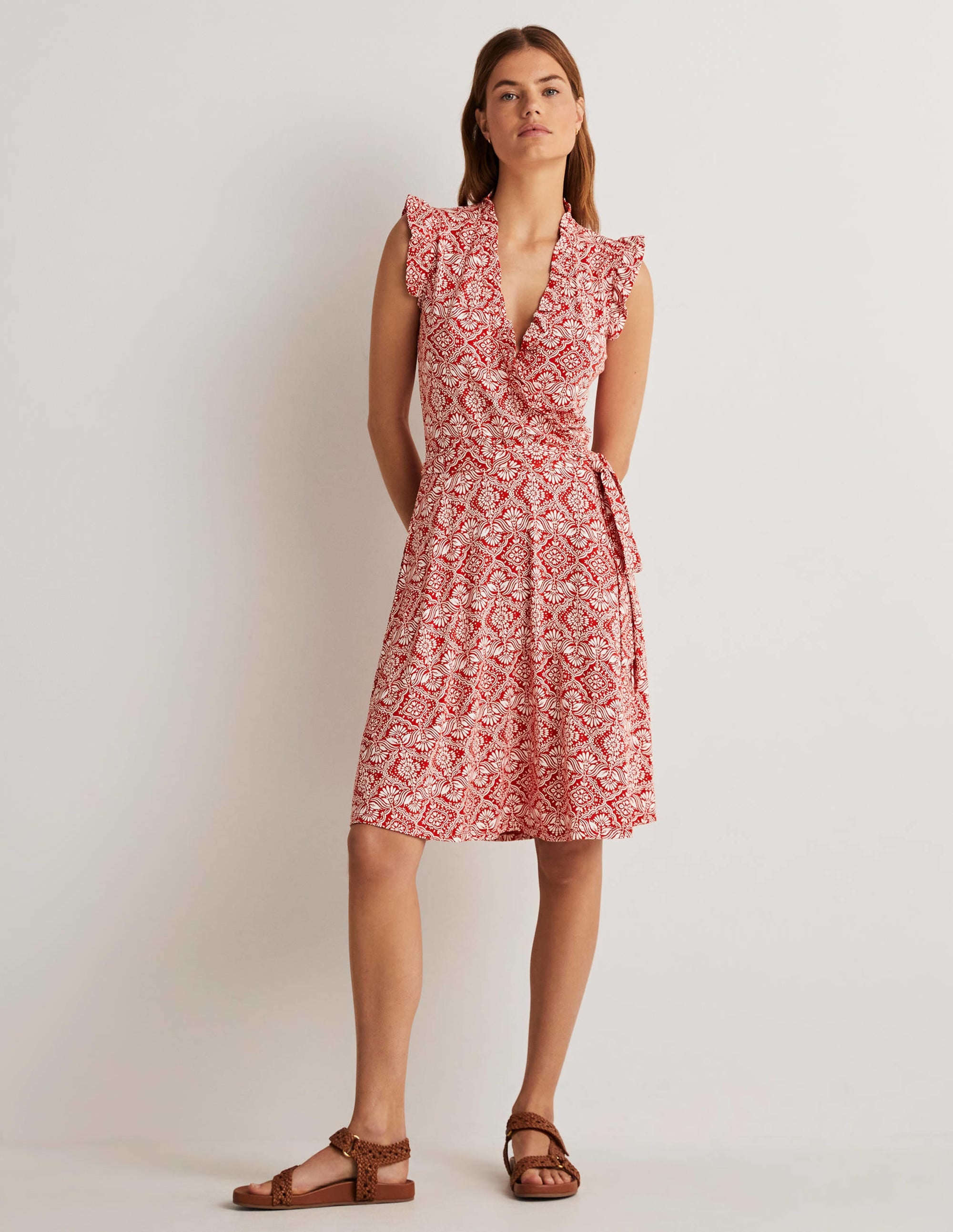 Jerseykleid mit fixierter Wickeloptik und Rüschen-Aurora-Rot, Orientalisches Diamantmuster - Image 5
