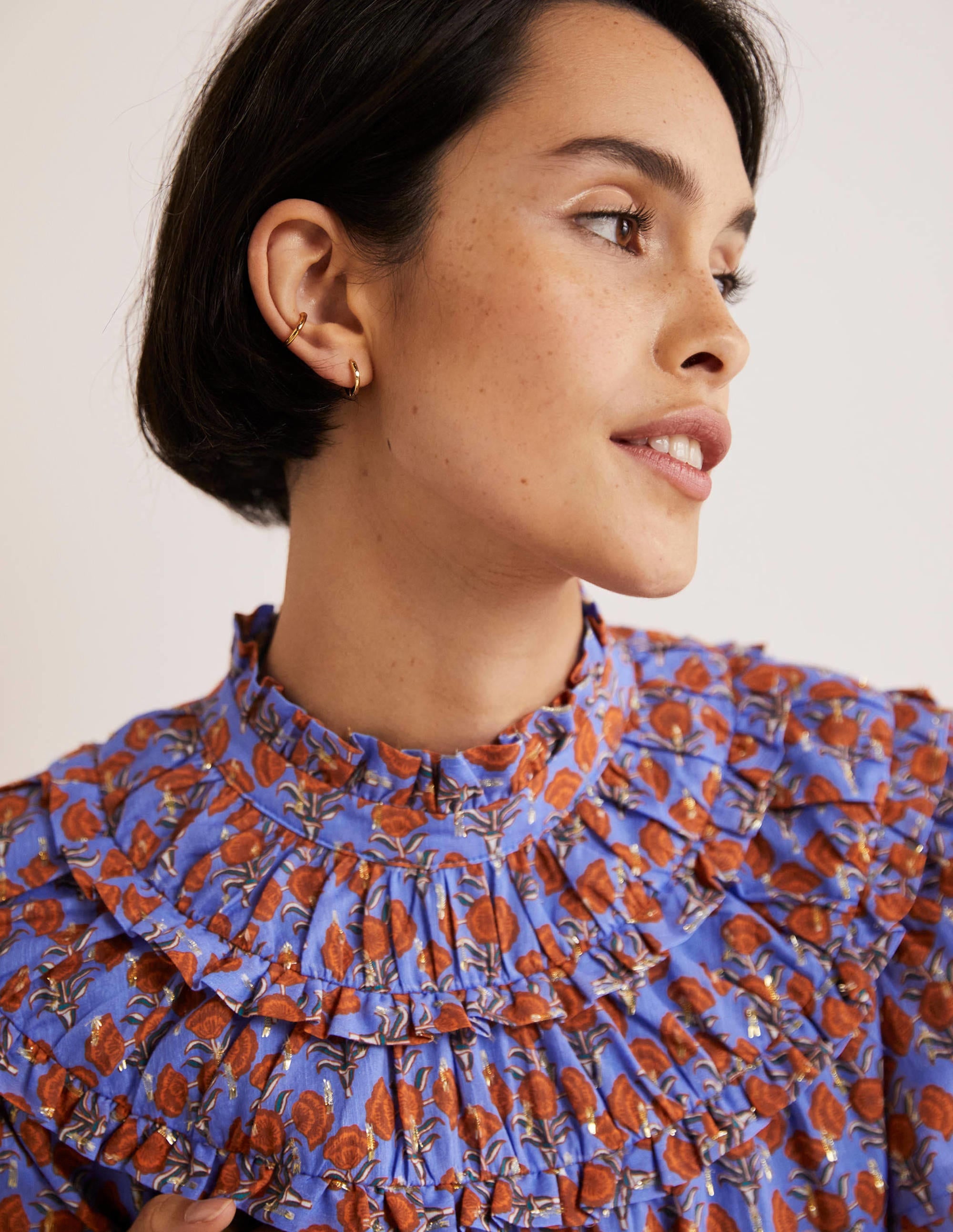 Robe froncée et métallisée-Bleu mosaïque, motif Poppy Geo - Image 2