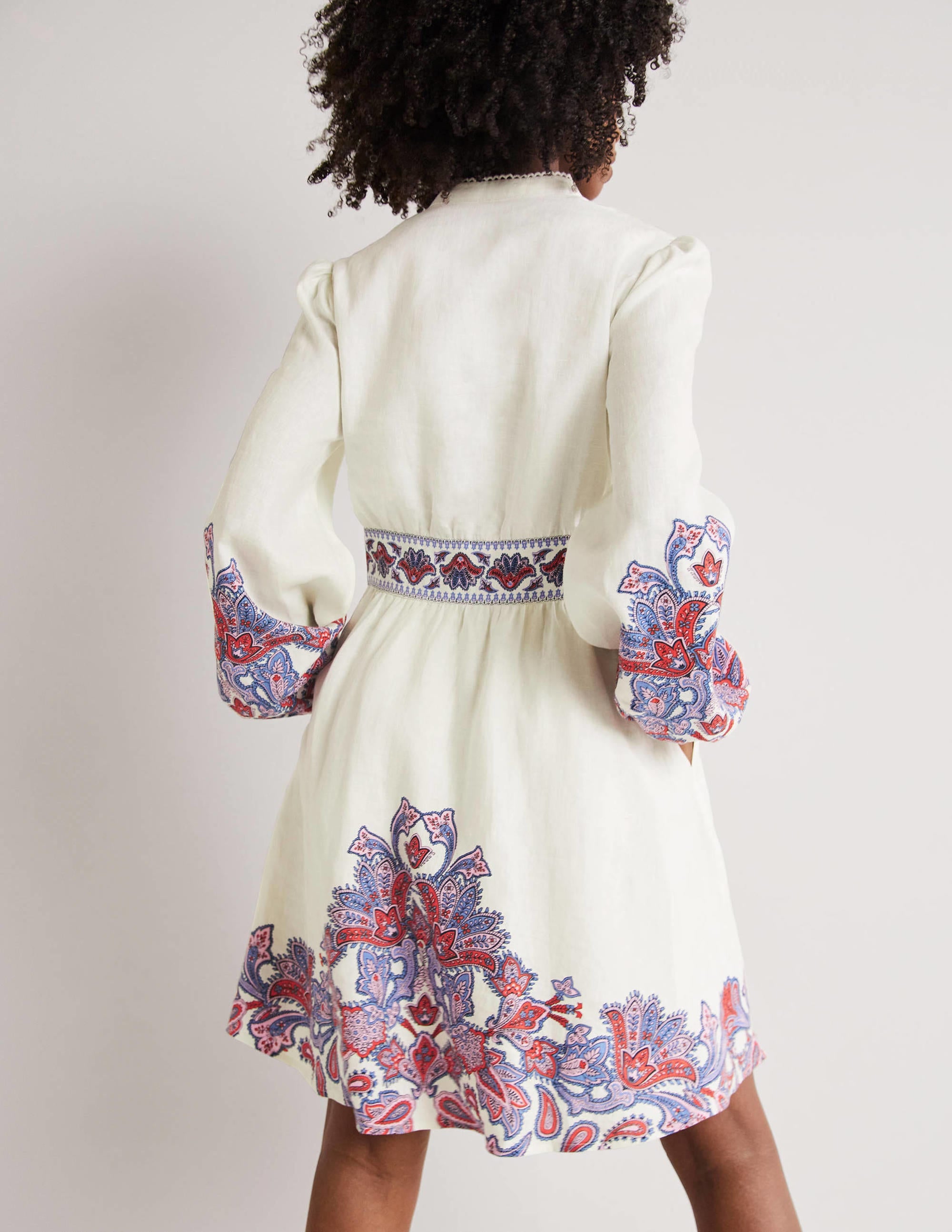 Mini-robe Flora en lin-Ivoire, motif Paisley Bud - Image 3