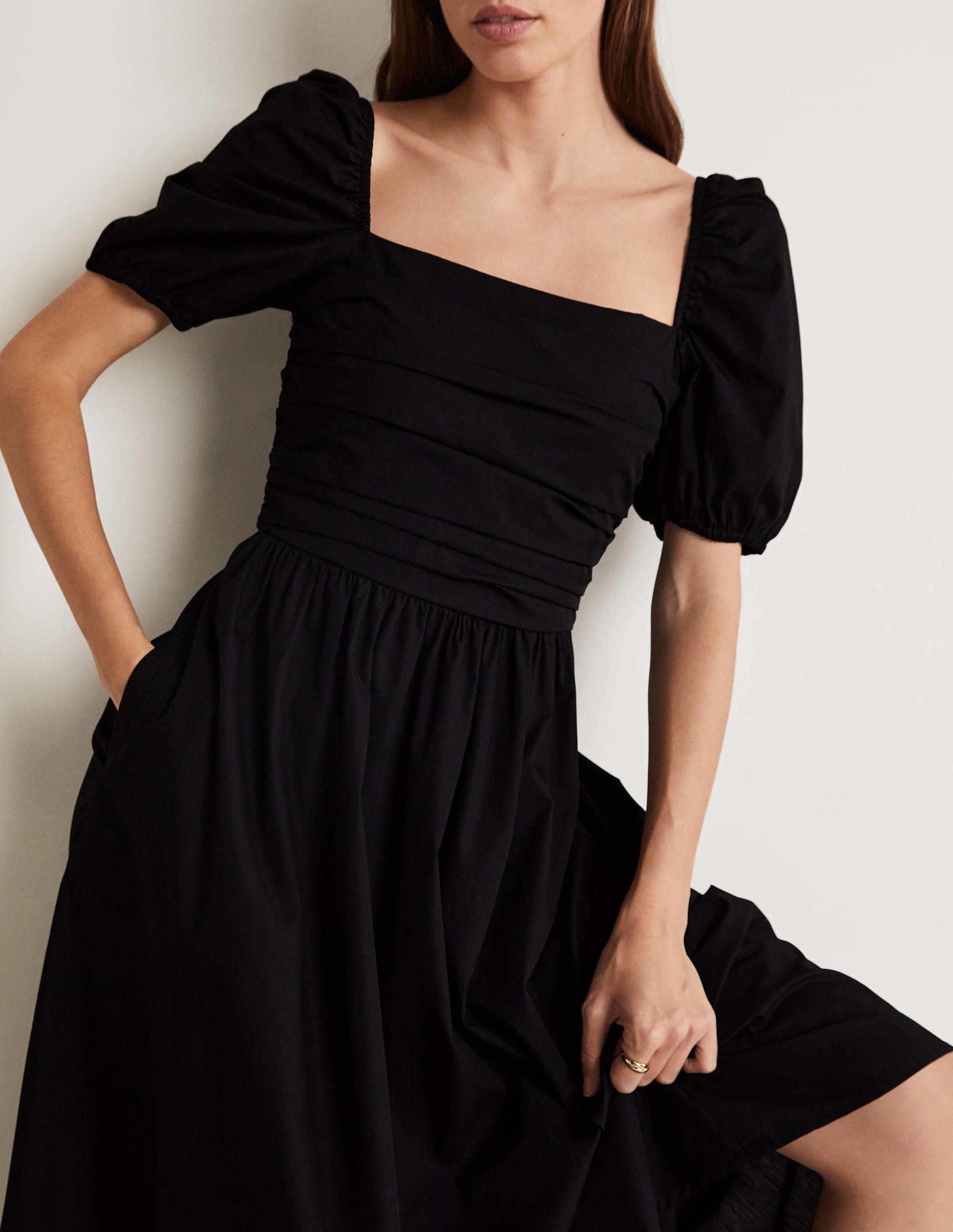 Kleid mit gerafftem Oberteil-Schwarz - Image 2
