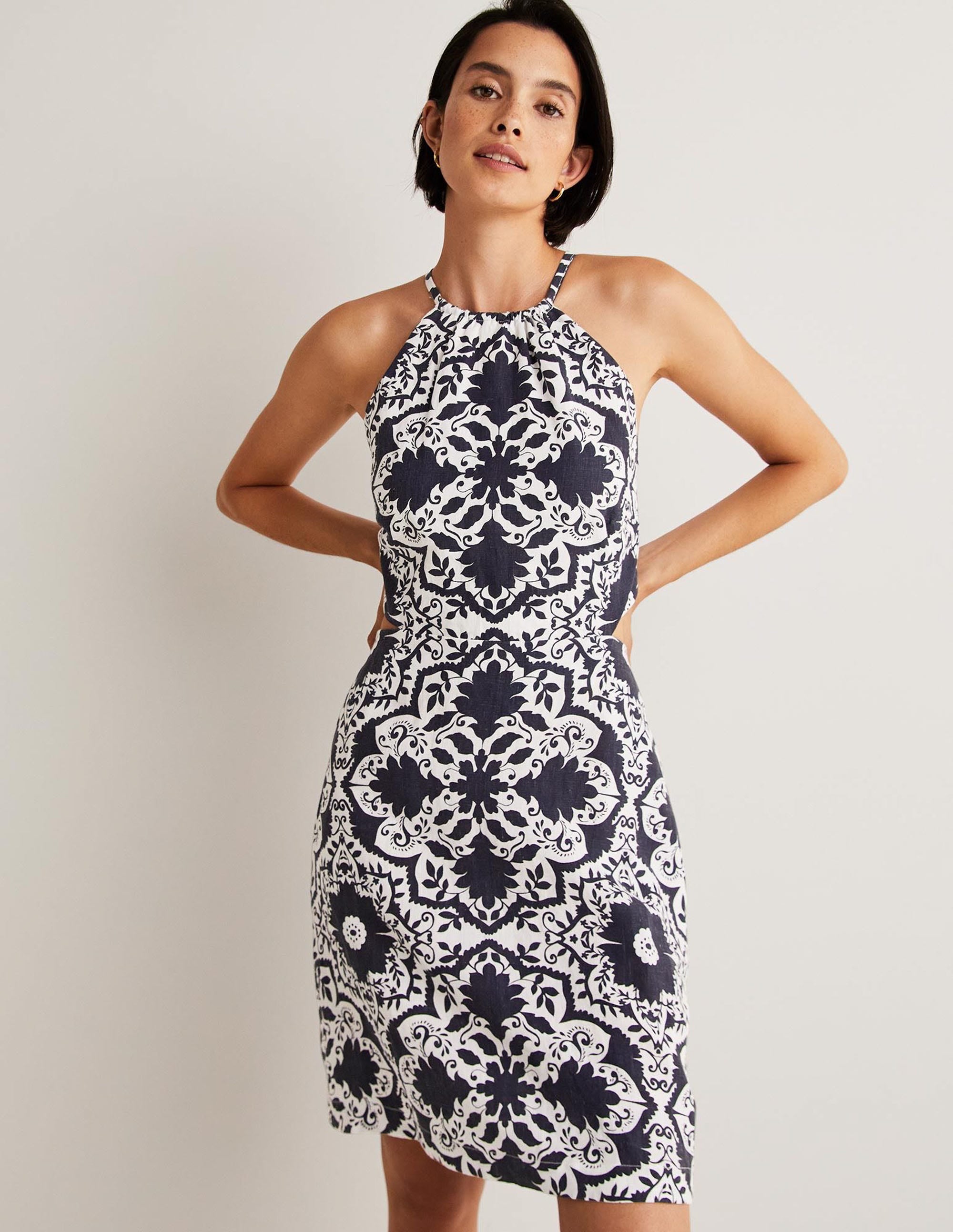 Minikleid mit Rückendetail-Navy, Bloomsbury-Muster - Image 2
