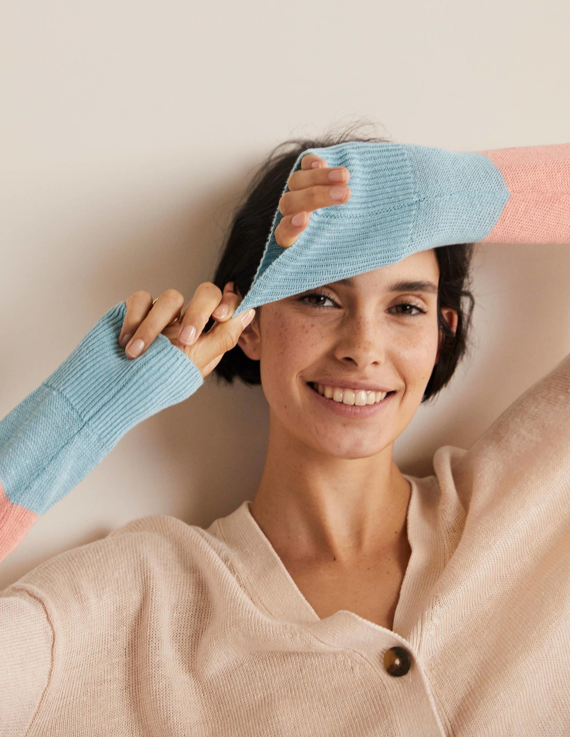Gilet colourblock en lin-Bonbon corail craie - Image 2
