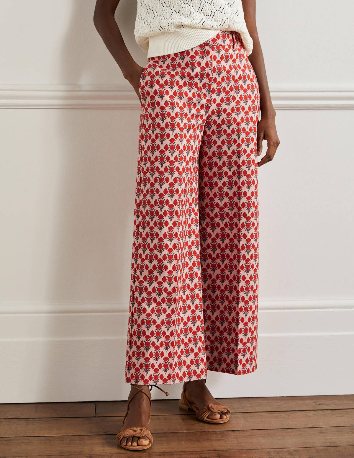 Richmond Hose mit hoher Taille-Milchshake, Geometrisches Blumenmuster - Image 4