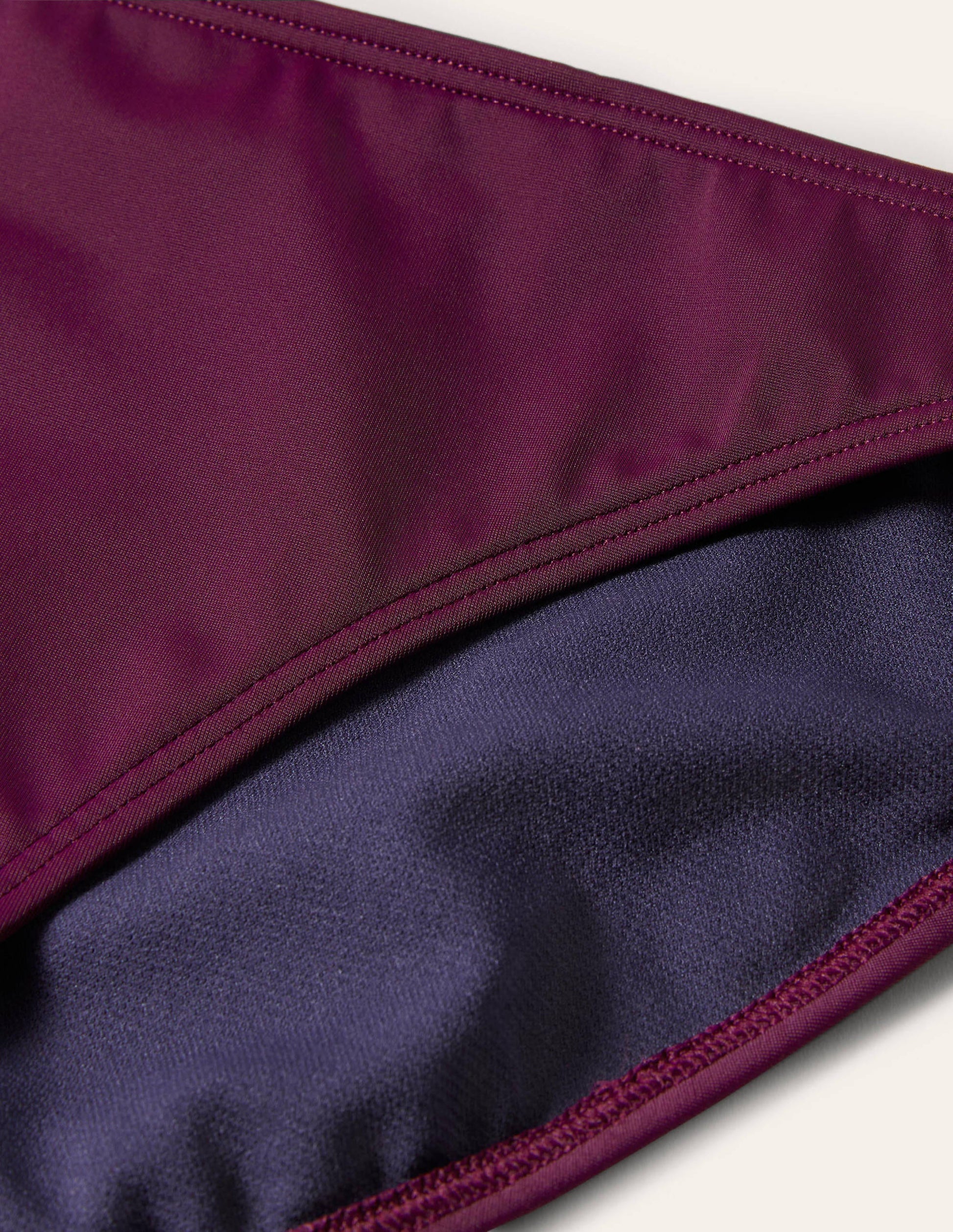 Klassische Bikinihose-Schokolade und Blau Gemalte Tupfen-6