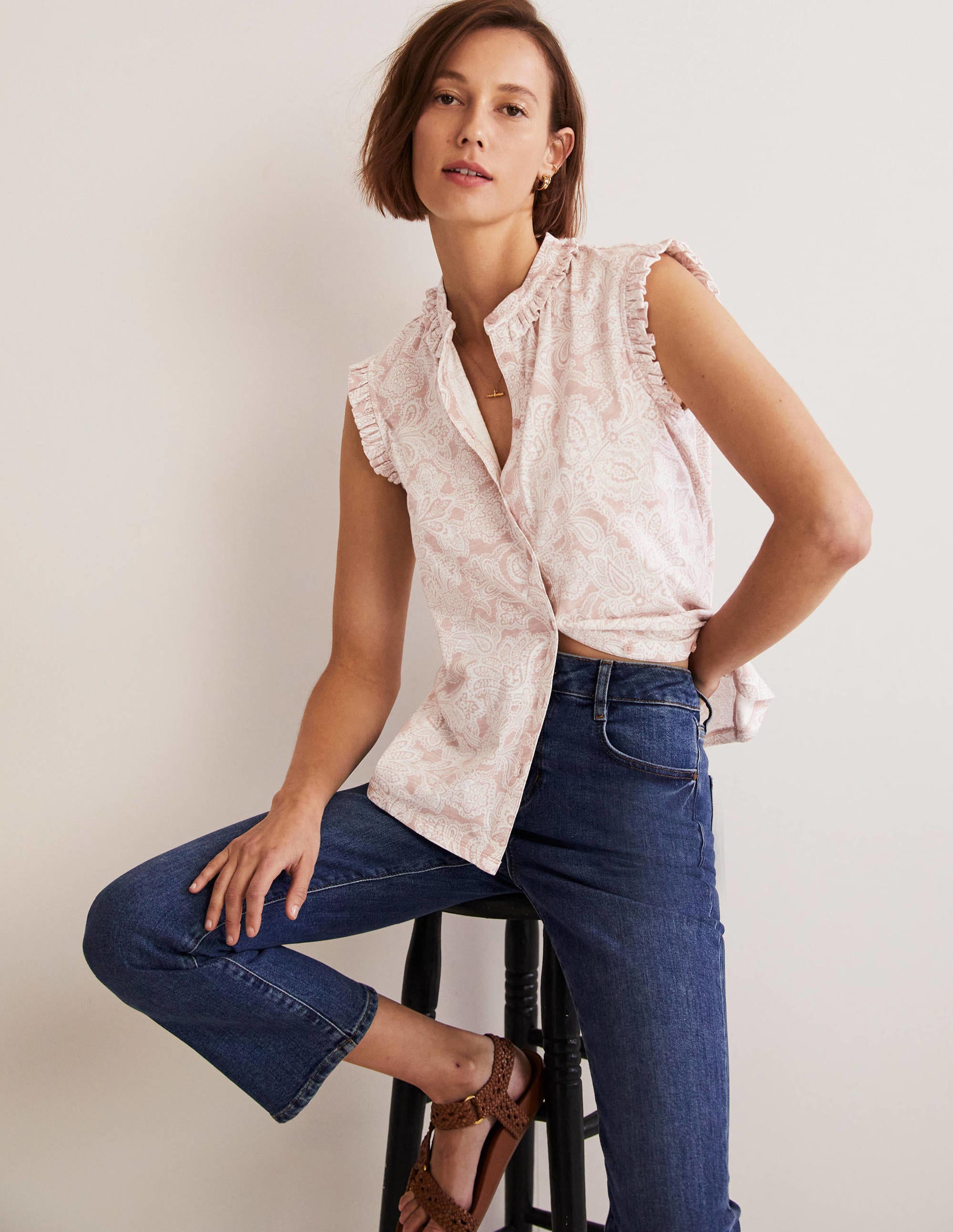 Chemise Daphne sans manches volantée-Milkshake, motif Paisley Bud - Image 4