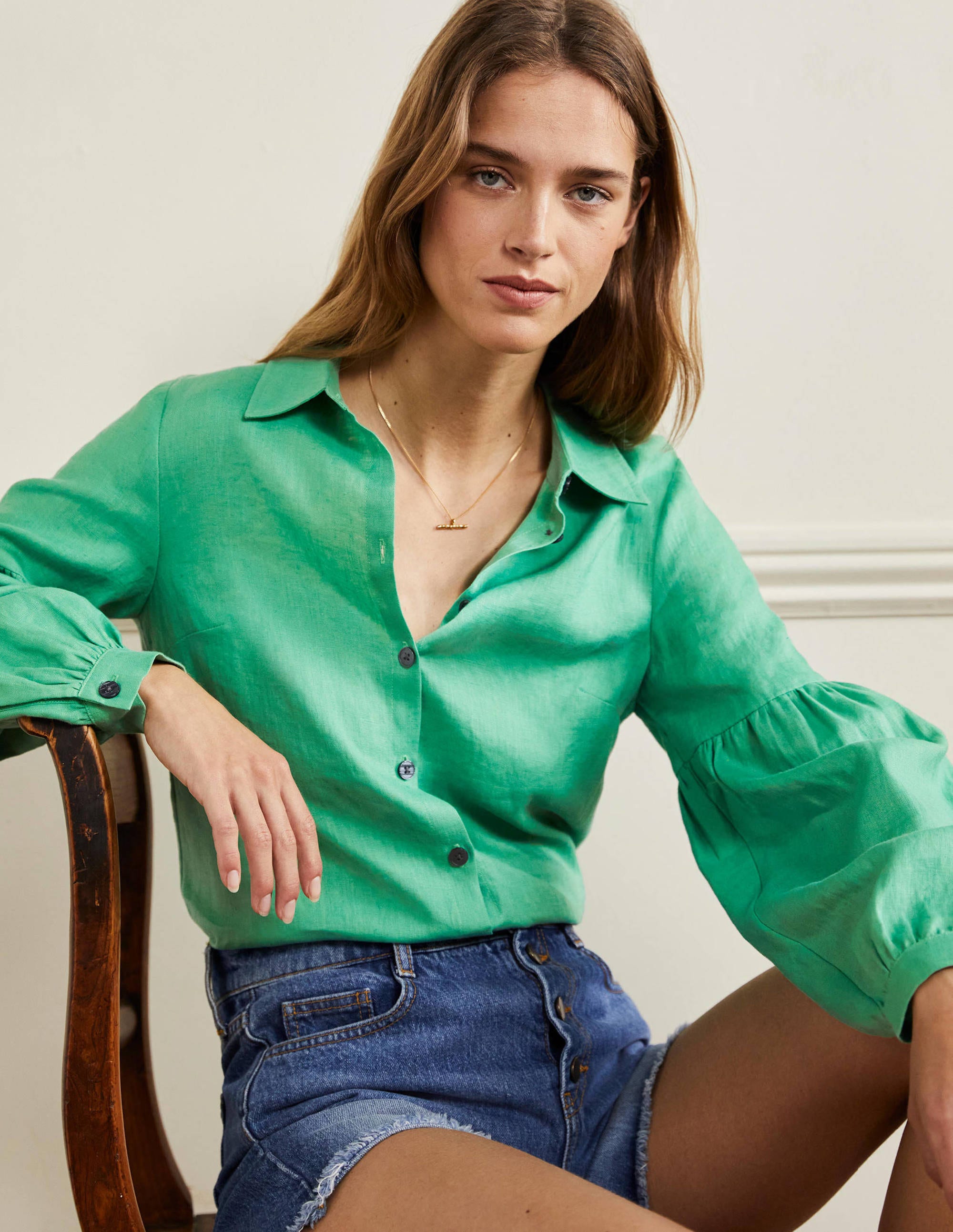 Chemise Anna en lin à manches blousantes-Lagon vert - Image 1