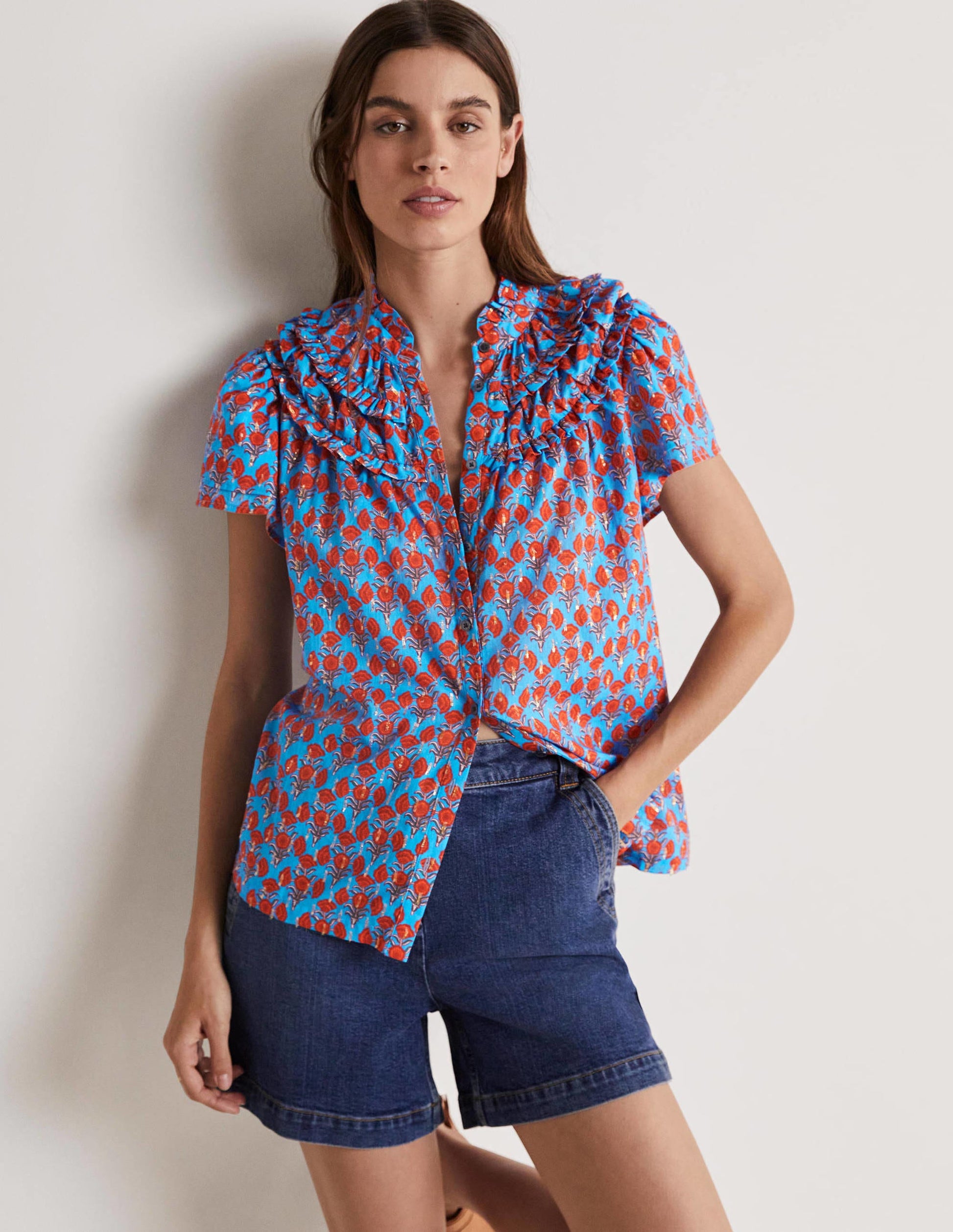 Blouse froncée à manches volantées-Bleu mosaïque, motif Poppy Geo-1