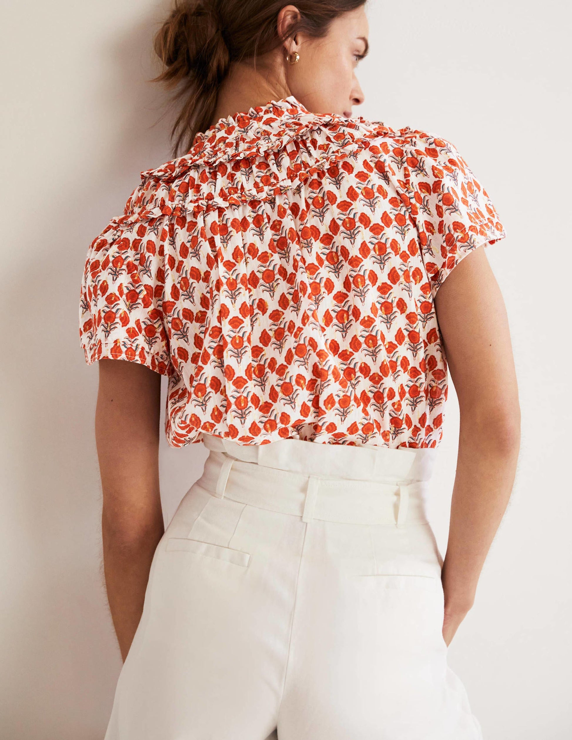 Metallic-Bluse mit Raffungen-Chili-Rot, Geometrisches Blumenmuster-5
