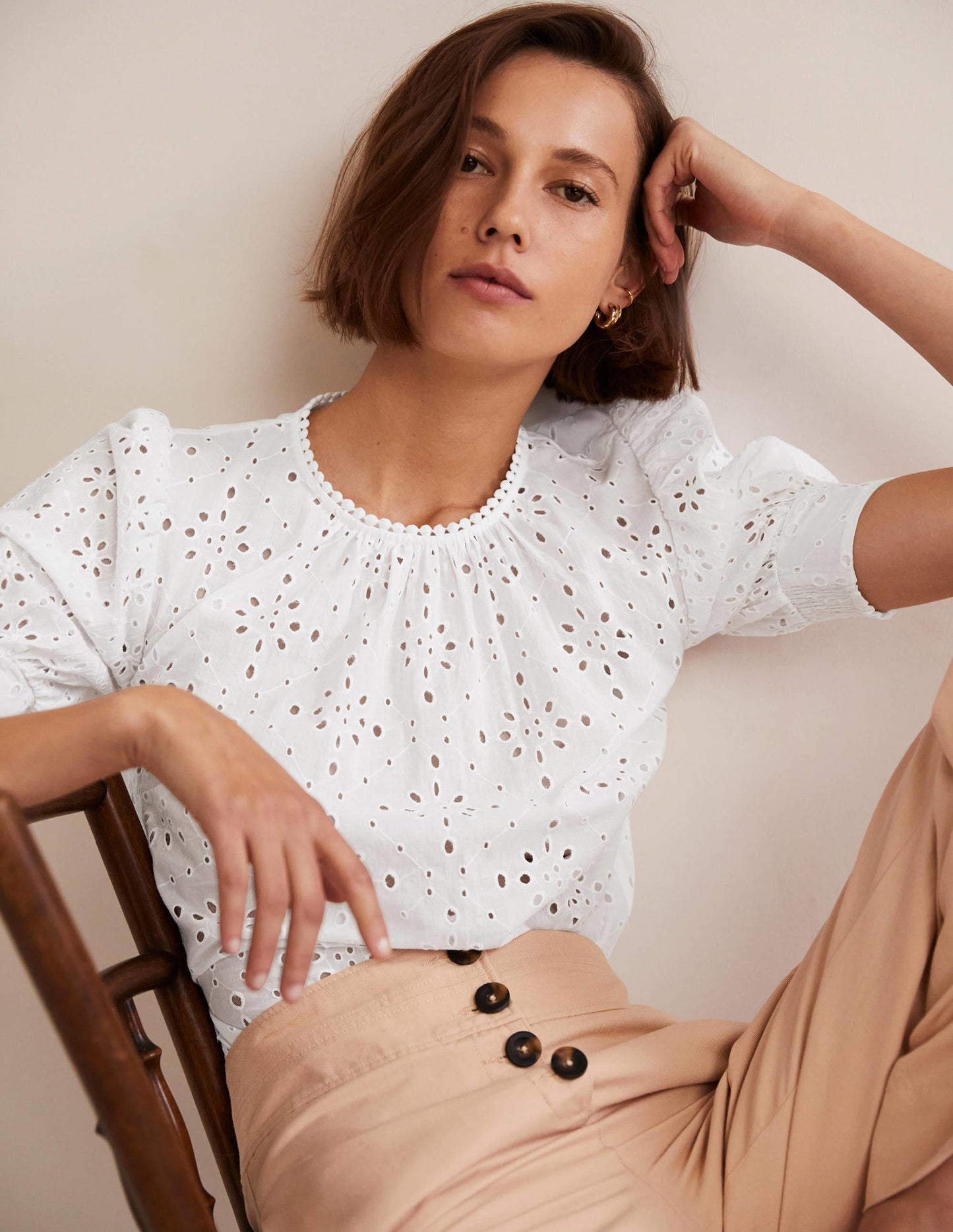 Top en broderie anglaise avec découpes-Blanc