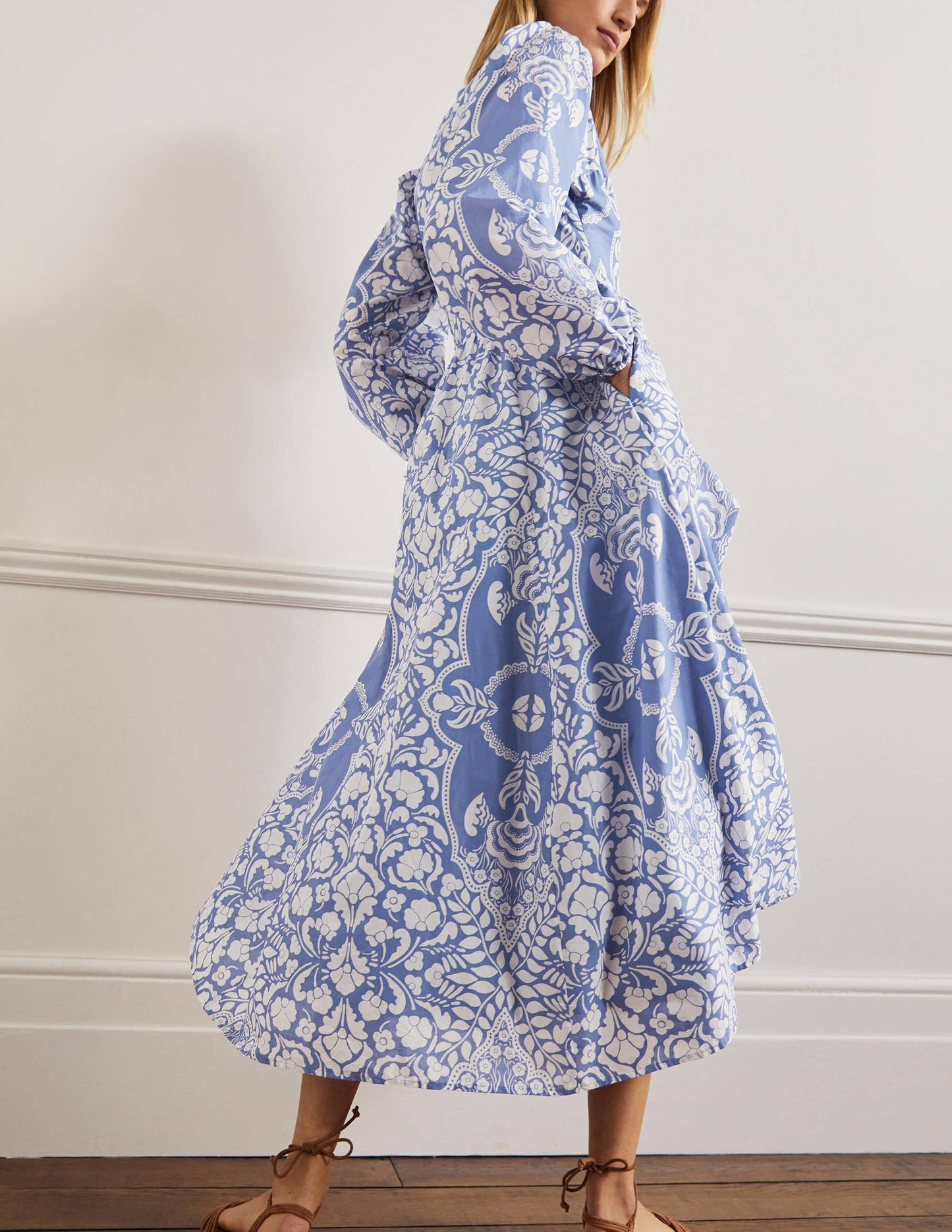 Robe longue Amelia en coton-Jacinthe des bois, motif Passion Bloom