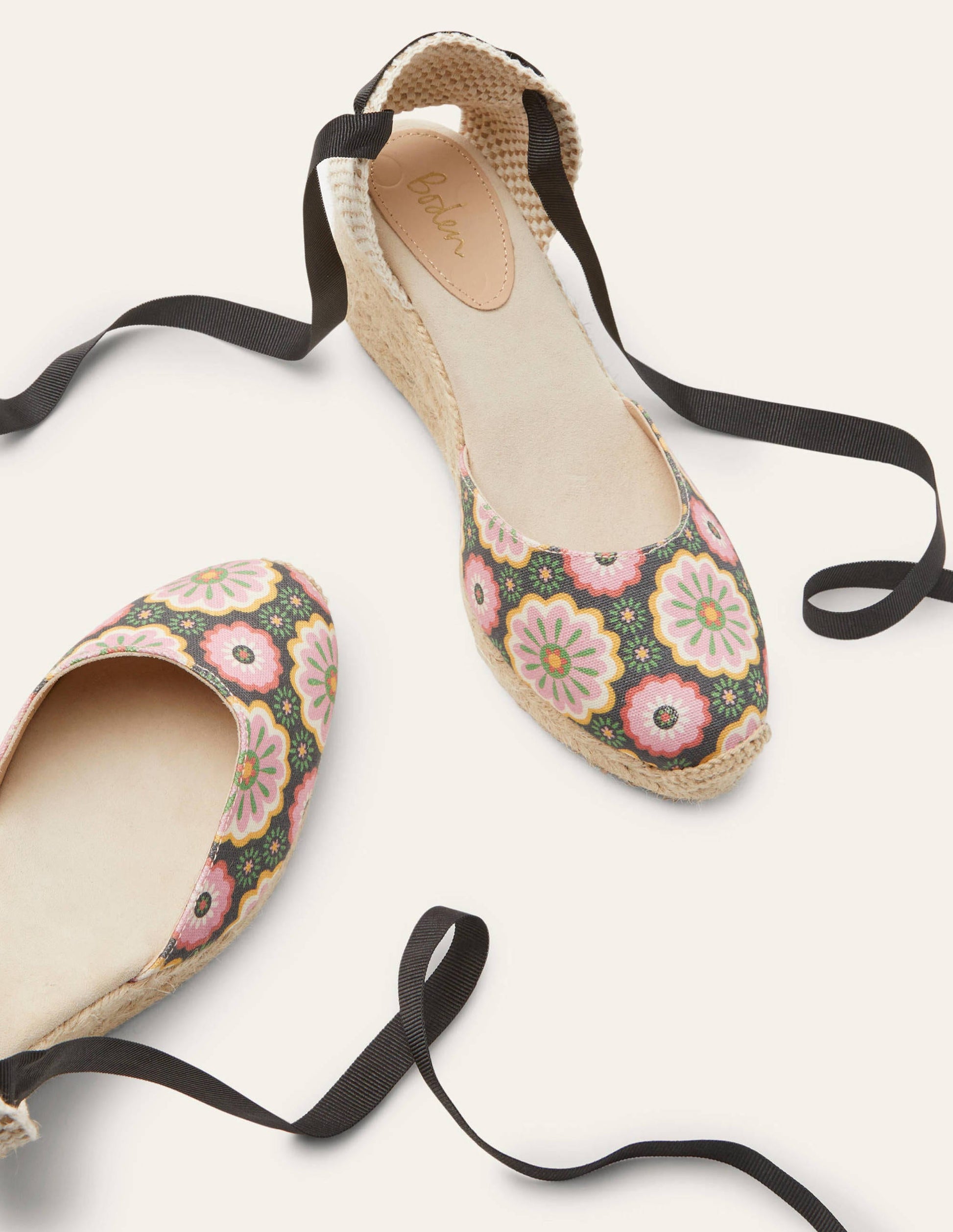Espadrilles compensées Cassie-Noir, motif Opulent Daisy-2