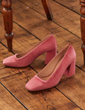 Pumps mit Muscheldetail-Blümchenrosa