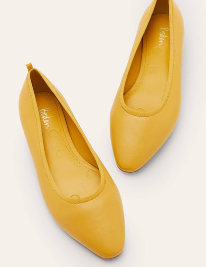 Ballerinas mit mandelförmiger Zehenpartie-Honiggelb-3