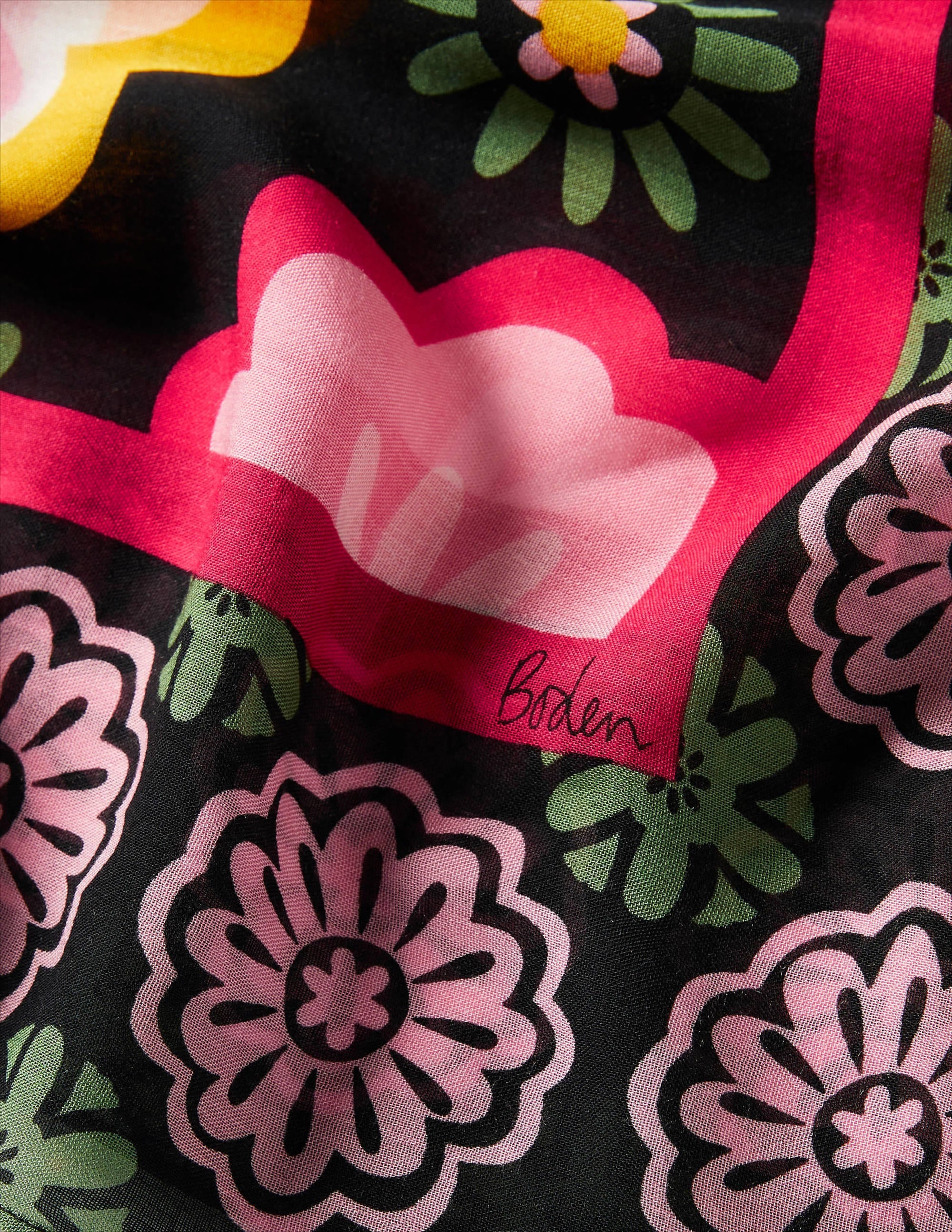 Foulard en modal imprimé-Noir, motif Opulent Daisy - Image 2
