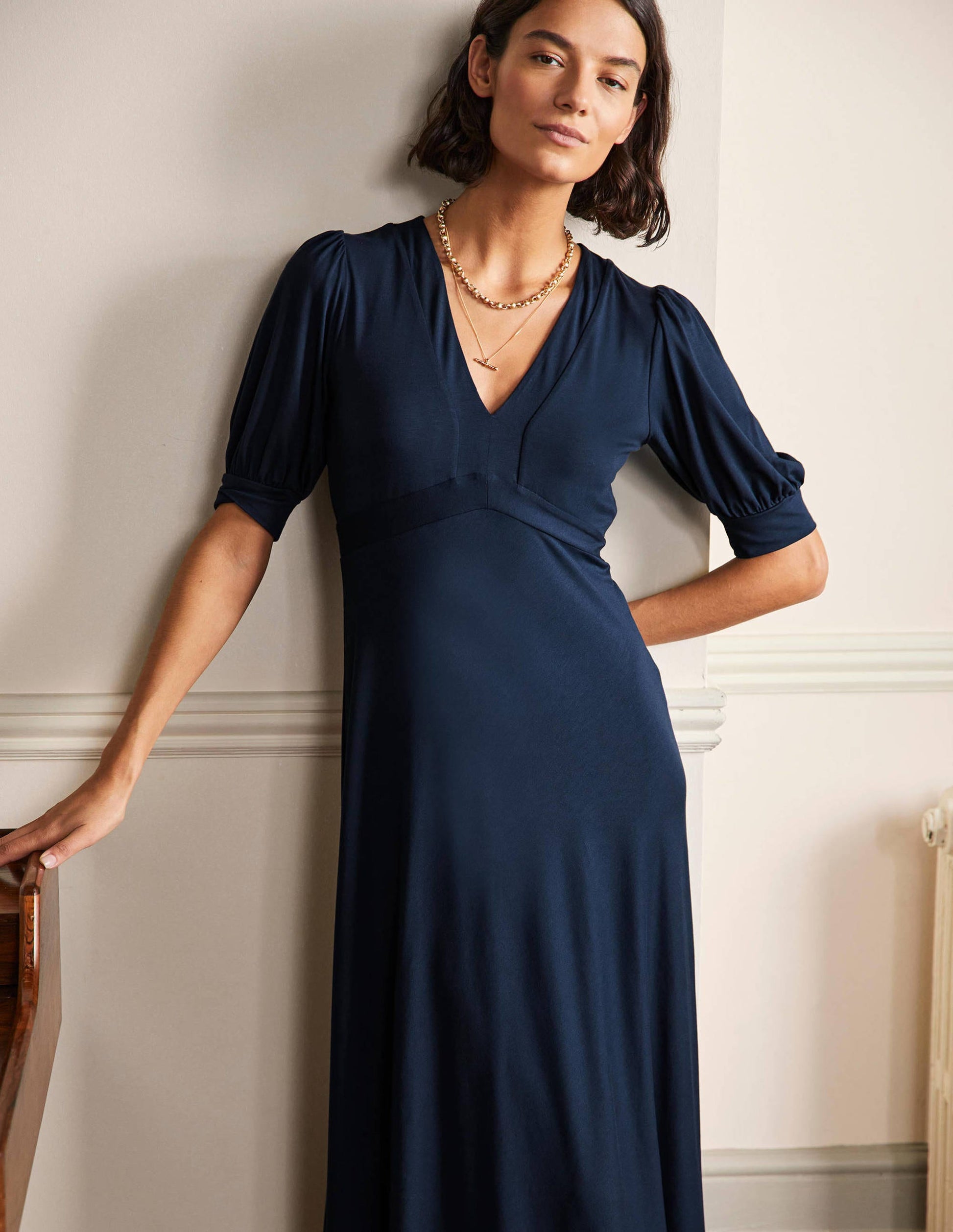 Eva Jersey Midi Dress-Navy-4