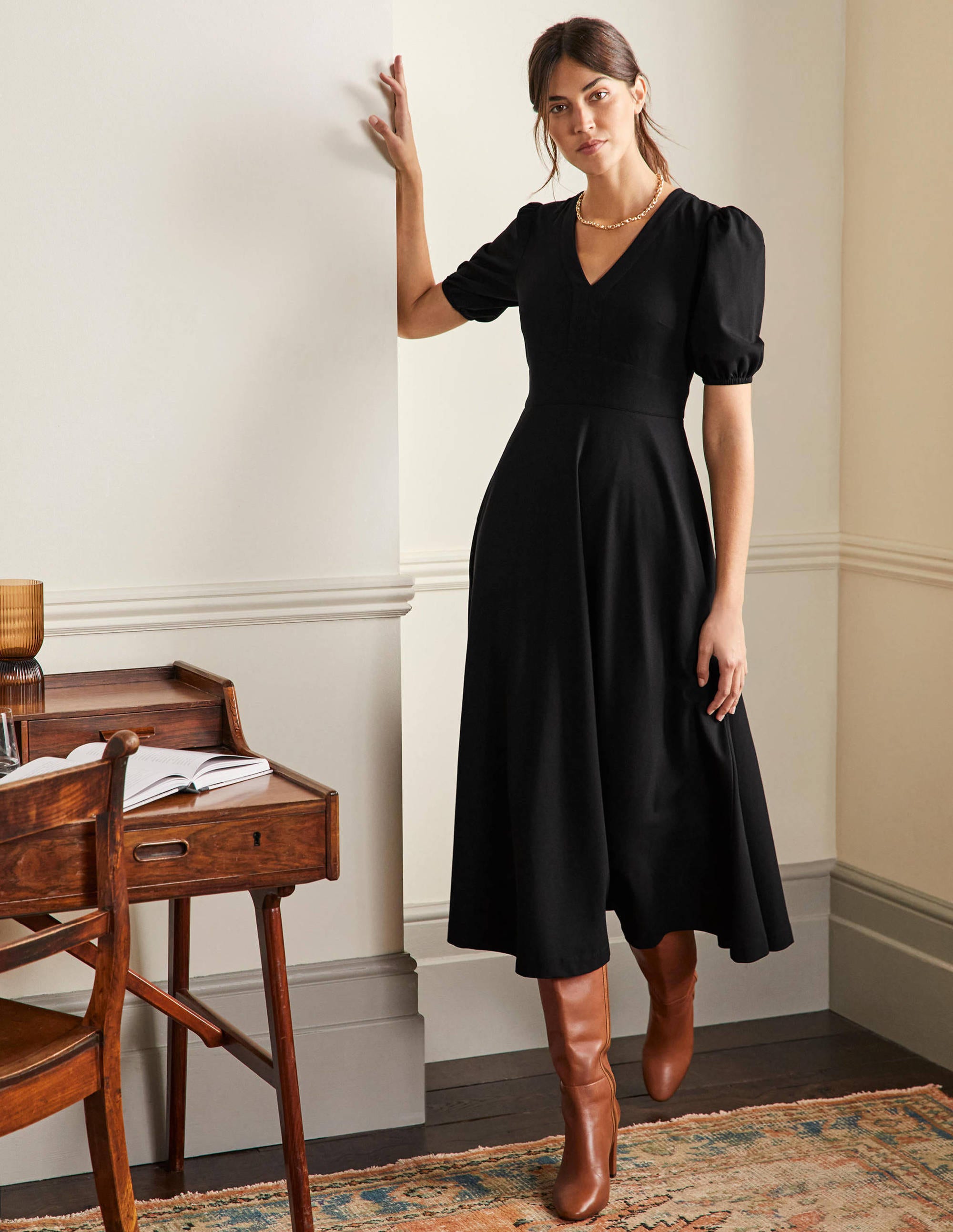Ponte-Midikleid mit Puffärmeln-Schwarz - Image 1
