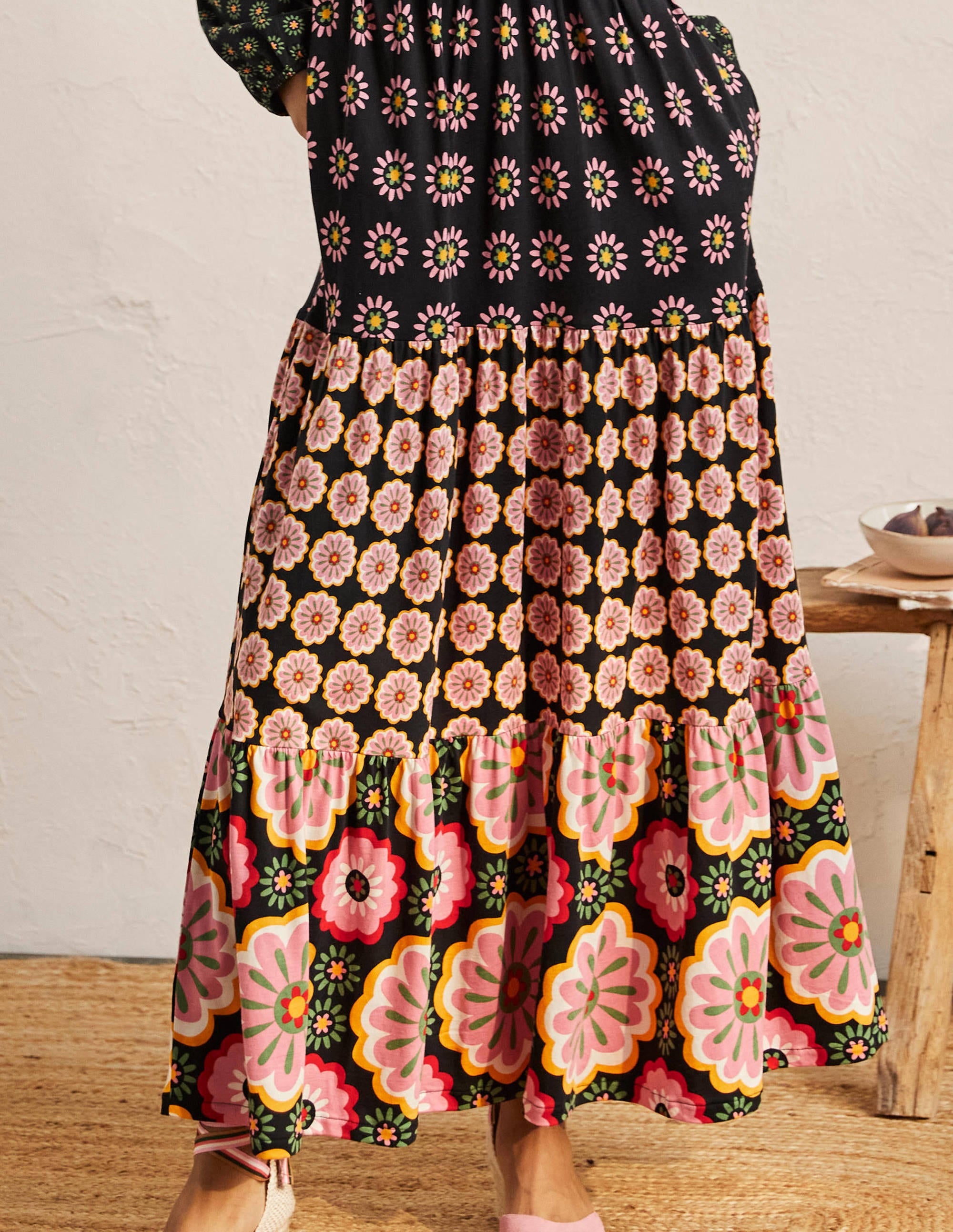 Maxi-Kleid mit gekerbtem Ausschnitt-Mustermix, Bunt - Image 2