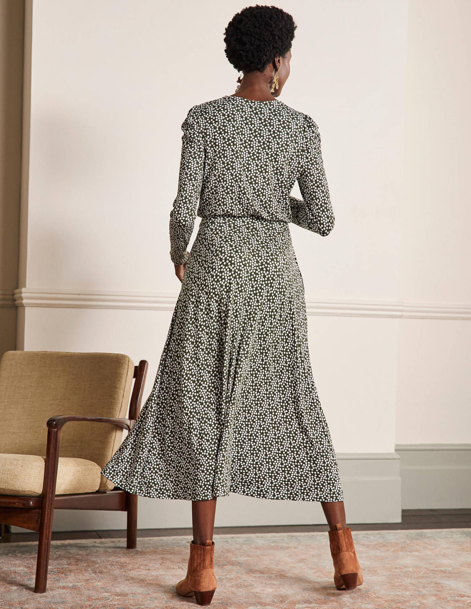 Jersey-Midikleid mit Puffärmeln-Sumpfgrün, Verstreute Tupfen - Image 3