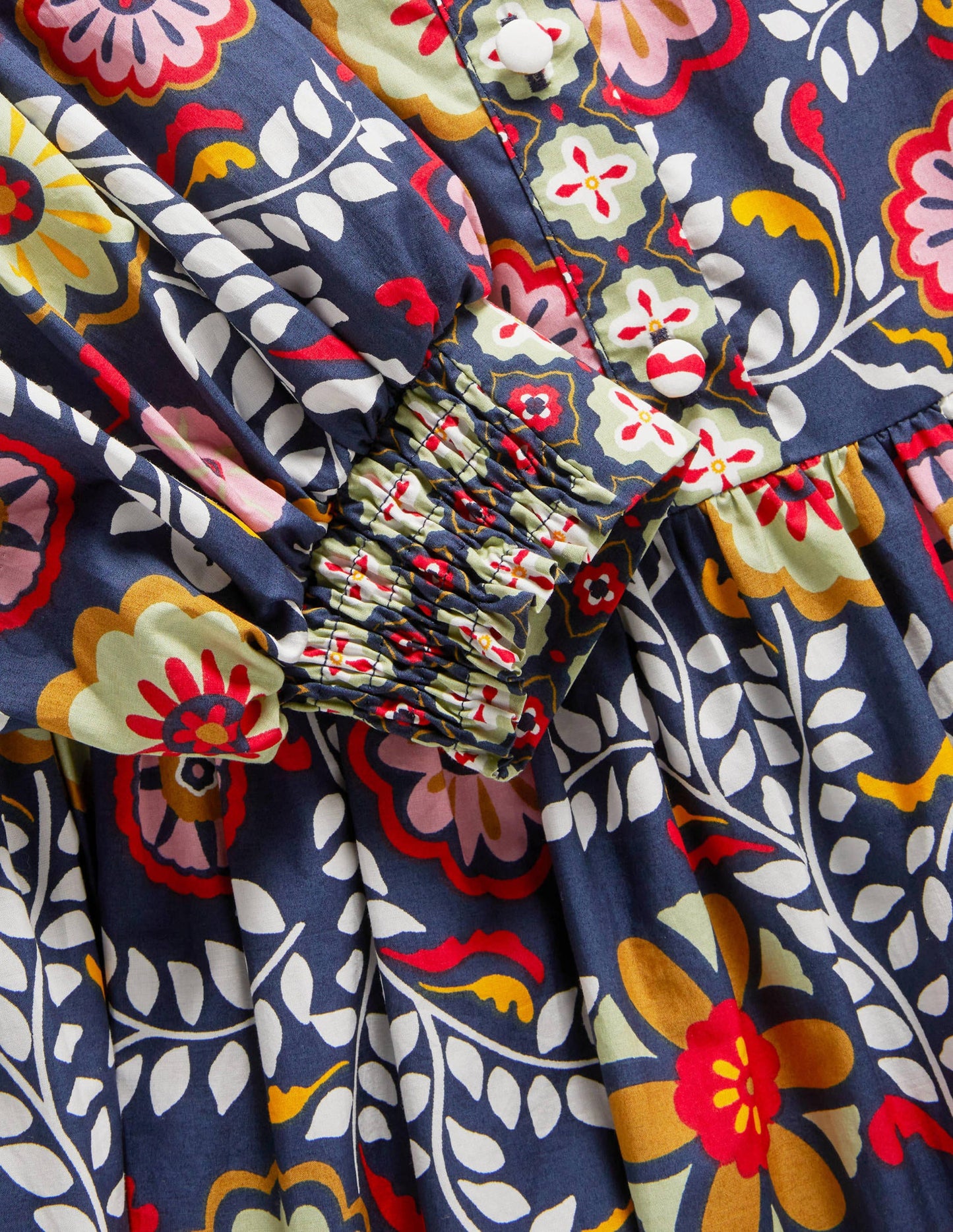 Robe longue Ava à volants-Bleu marine foncé, motif Opulent Garden