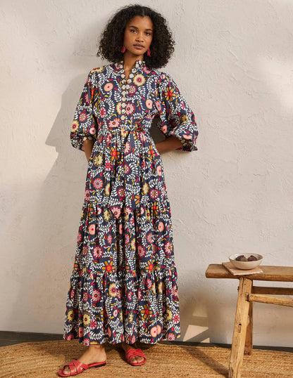 Robe longue Ava à volants-Bleu marine foncé, motif Opulent Garden-4