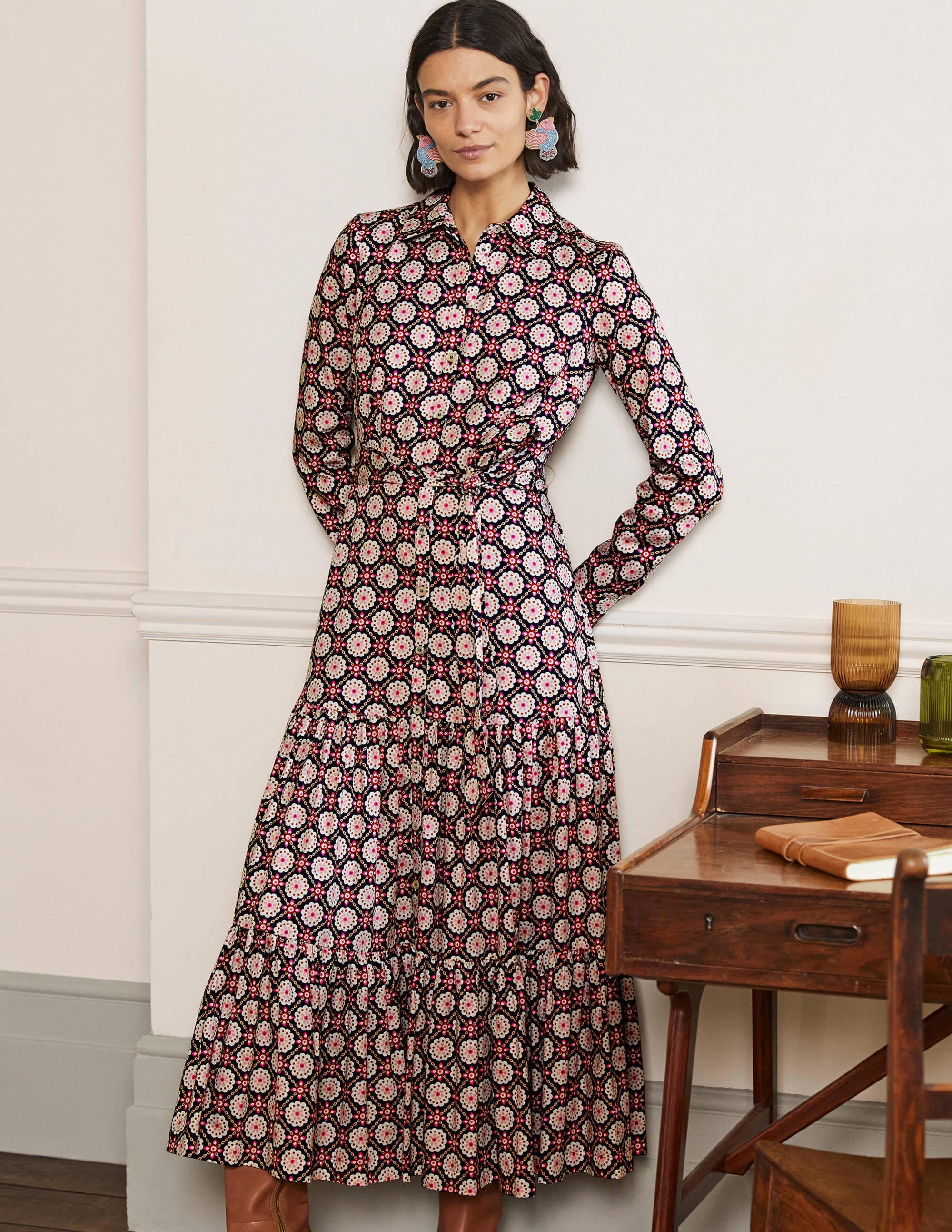 Robe longue boutonnée-Motif géométrique bleu marine - Image 4