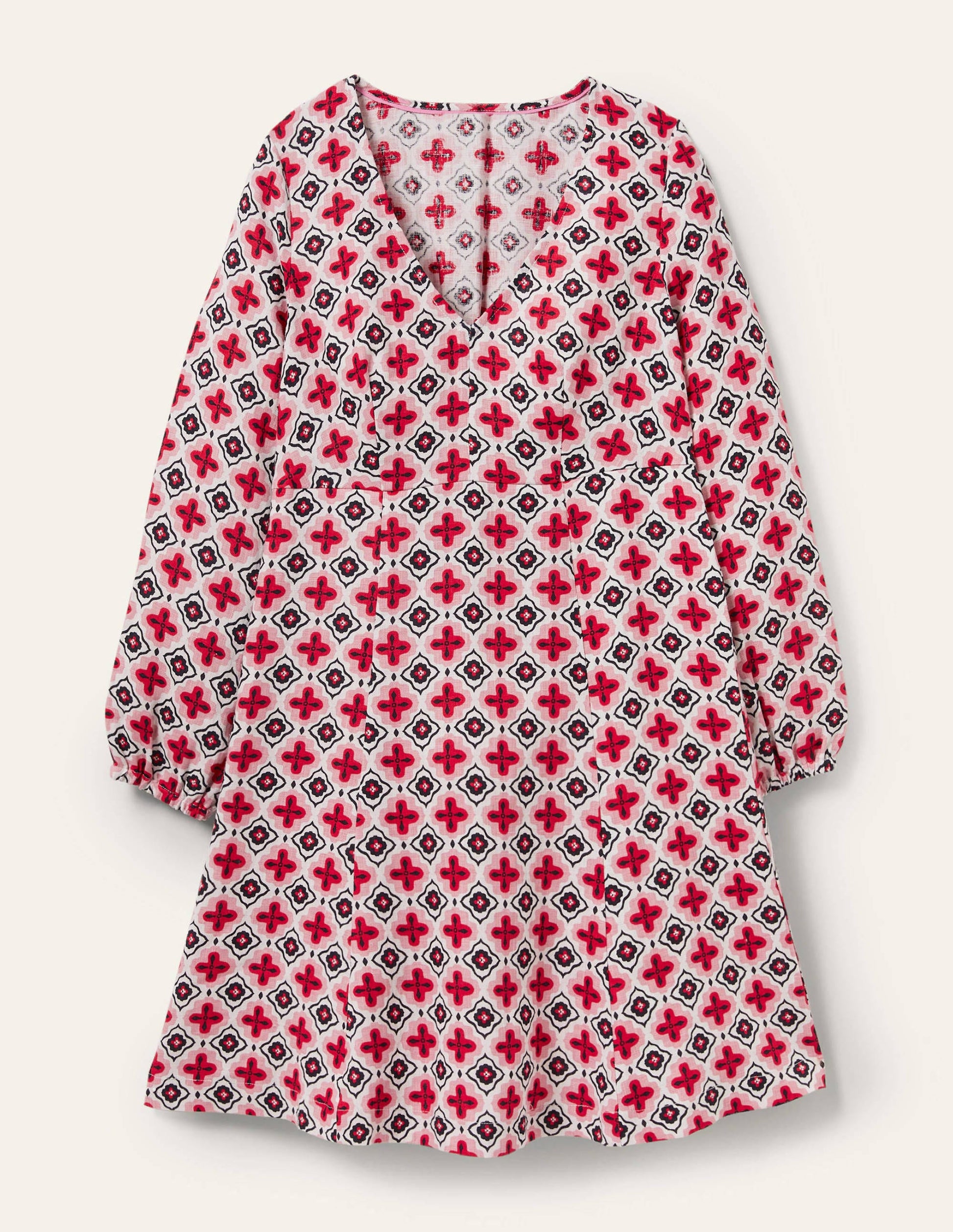 Ausgestelltes Minikleid mit V-Ausschnitt-Kirschblütenrosa, Marokkanisches Diamantenmuster-5