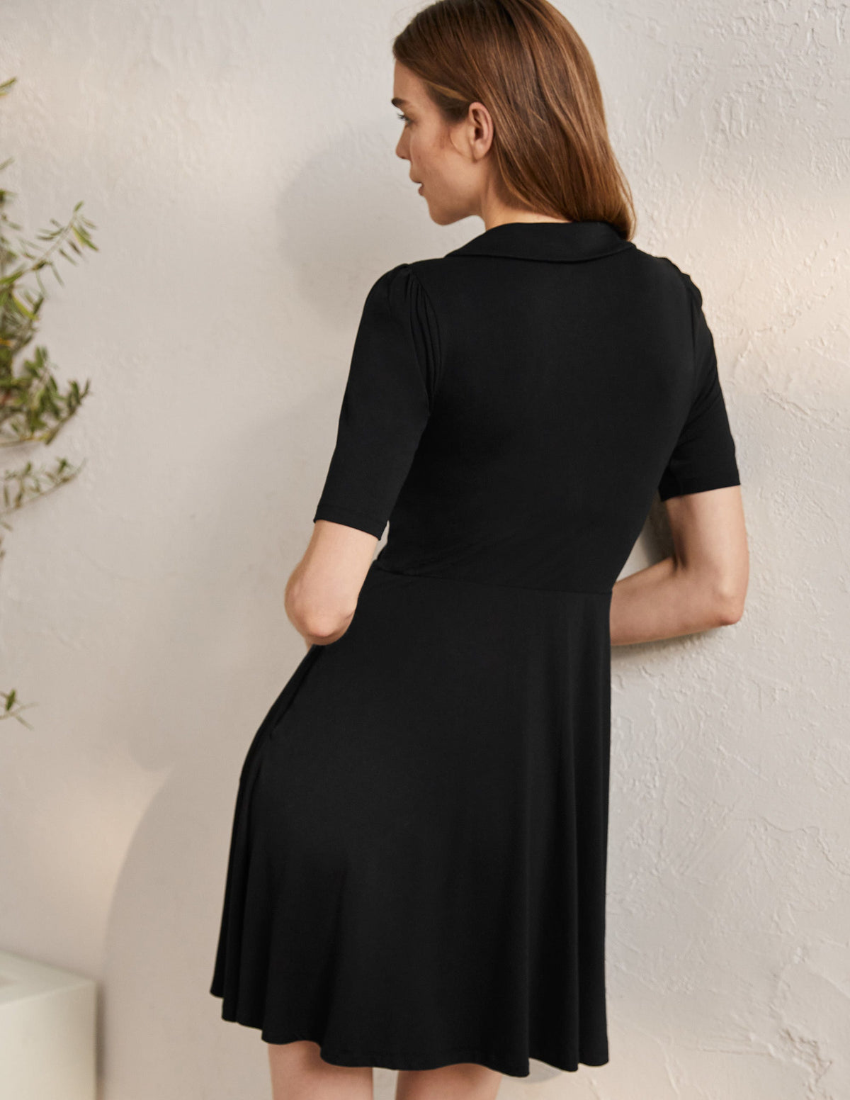 Jerseykleid mit fixierter Wickeloptik-Schwarz-3