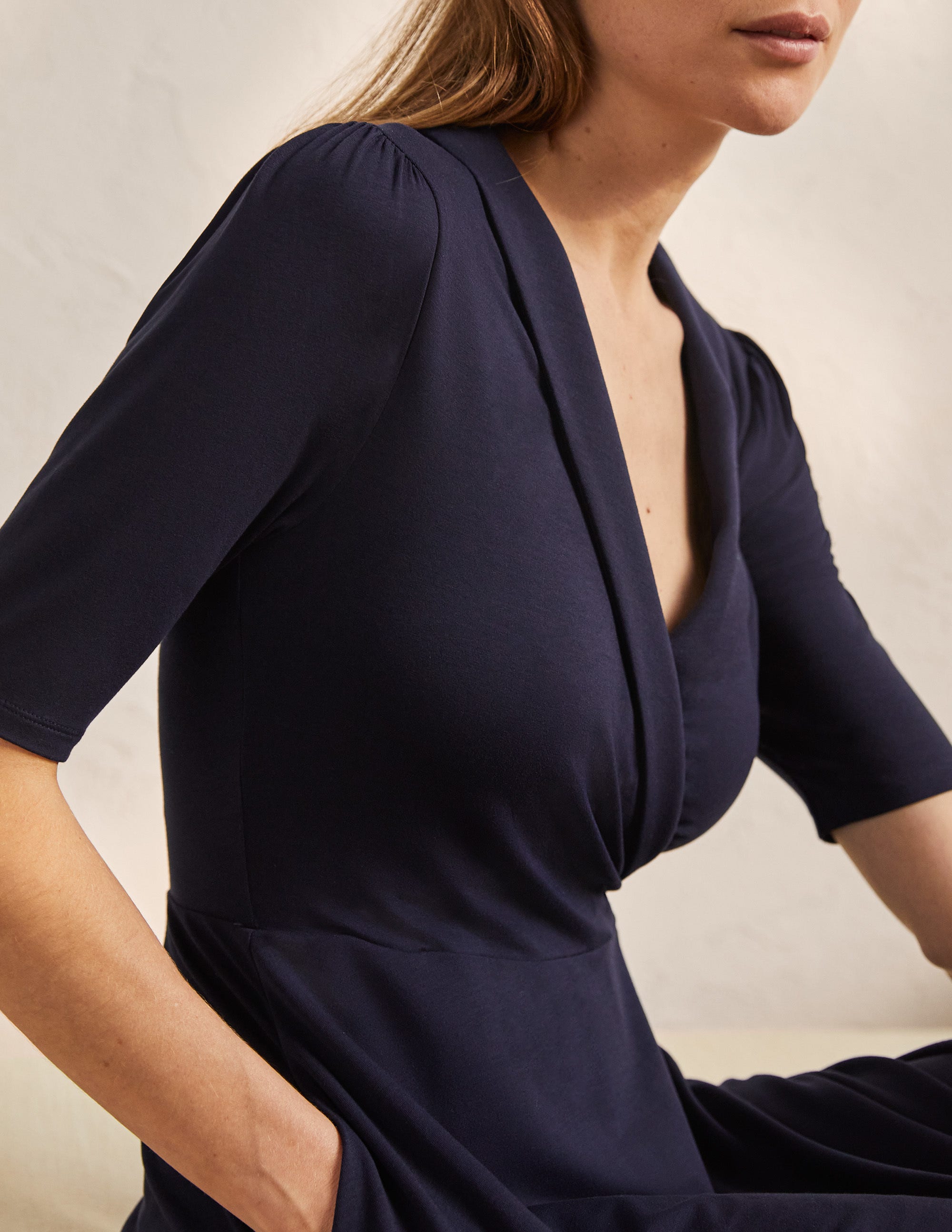 Jerseykleid mit fixierter Wickeloptik-Marineblau - Image 2