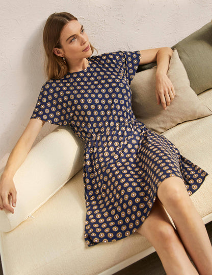 Jerseykleid mit Flatterärmeln-Französisches Navy, Gänseblümchenmuster