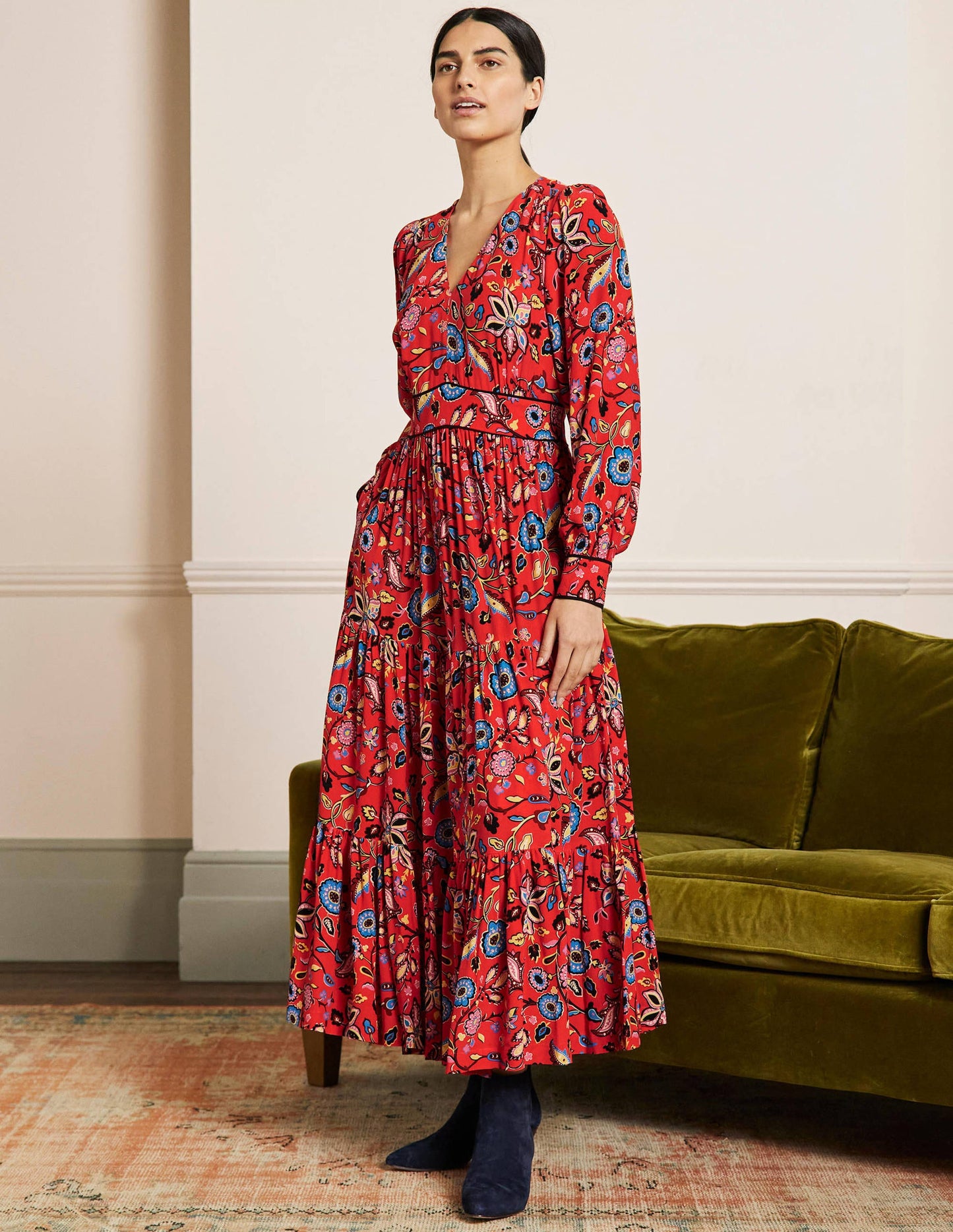 Robe midi volantée à col V-Rouge, motif Opulent Paradise