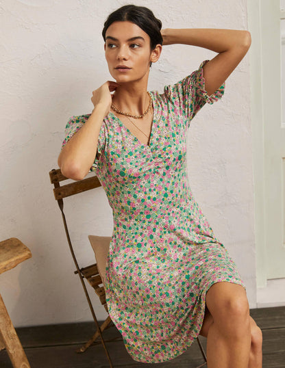 Jerseykleid mit V-Ausschnitt-Schottengrün, Gruppierte Blumen