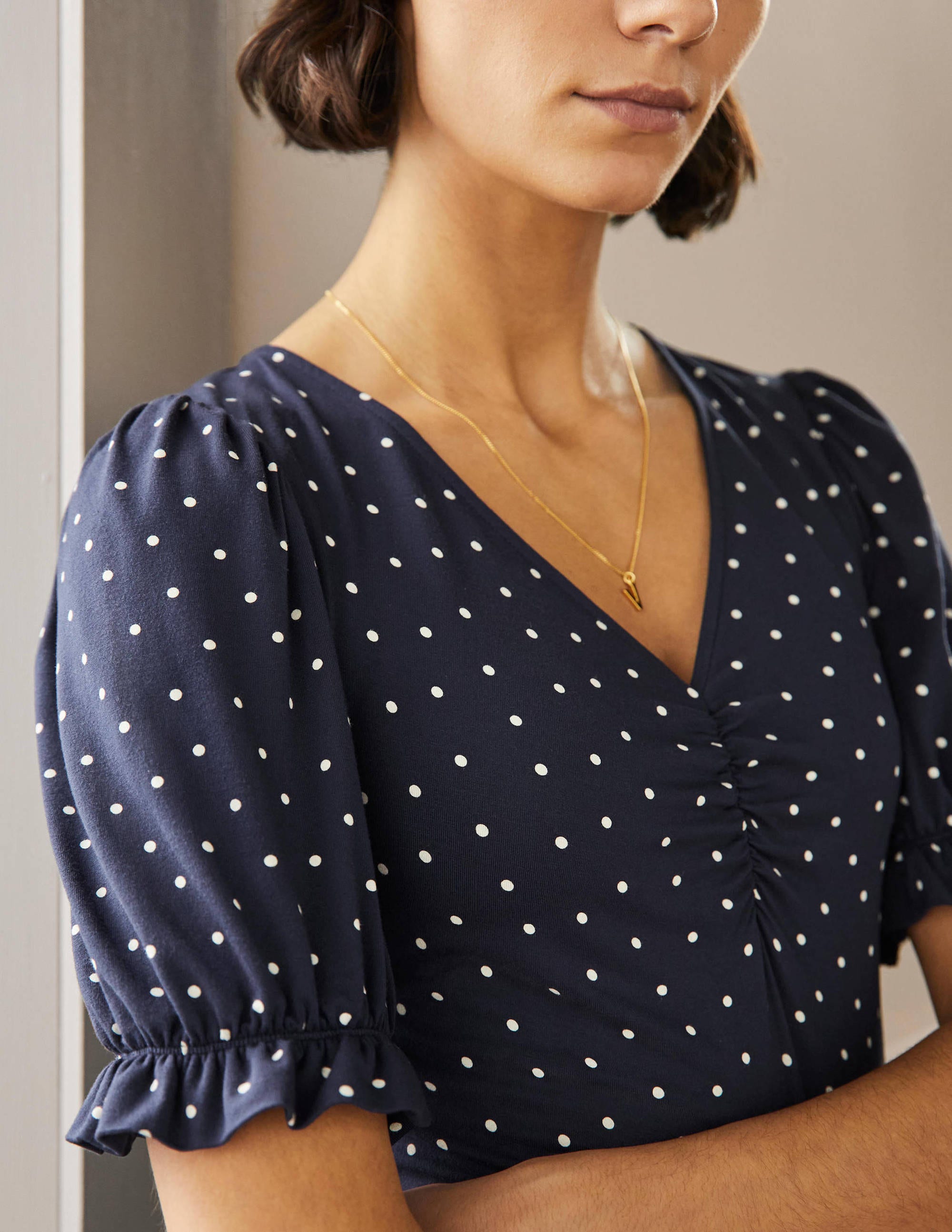 Robe col V en jersey-Bleu marine, petits pois - Image 2
