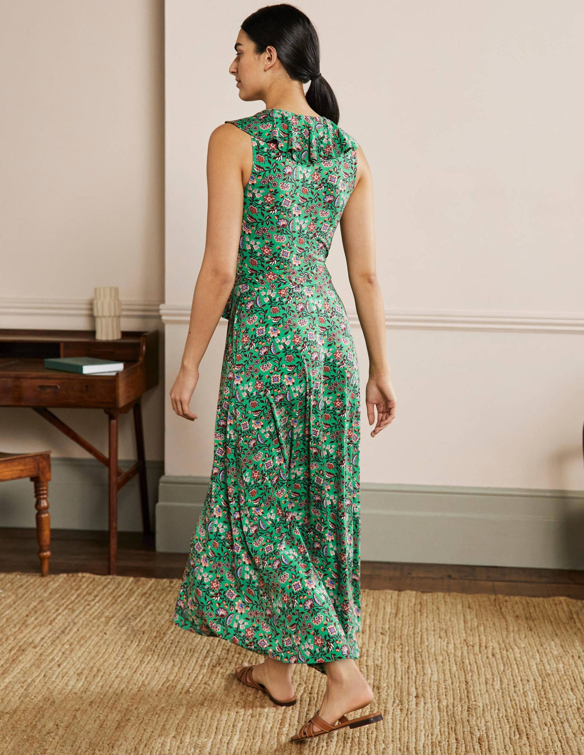 Robe portefeuille longue Saskia en jersey-Lagon vert, motif Oriental Meadow-3