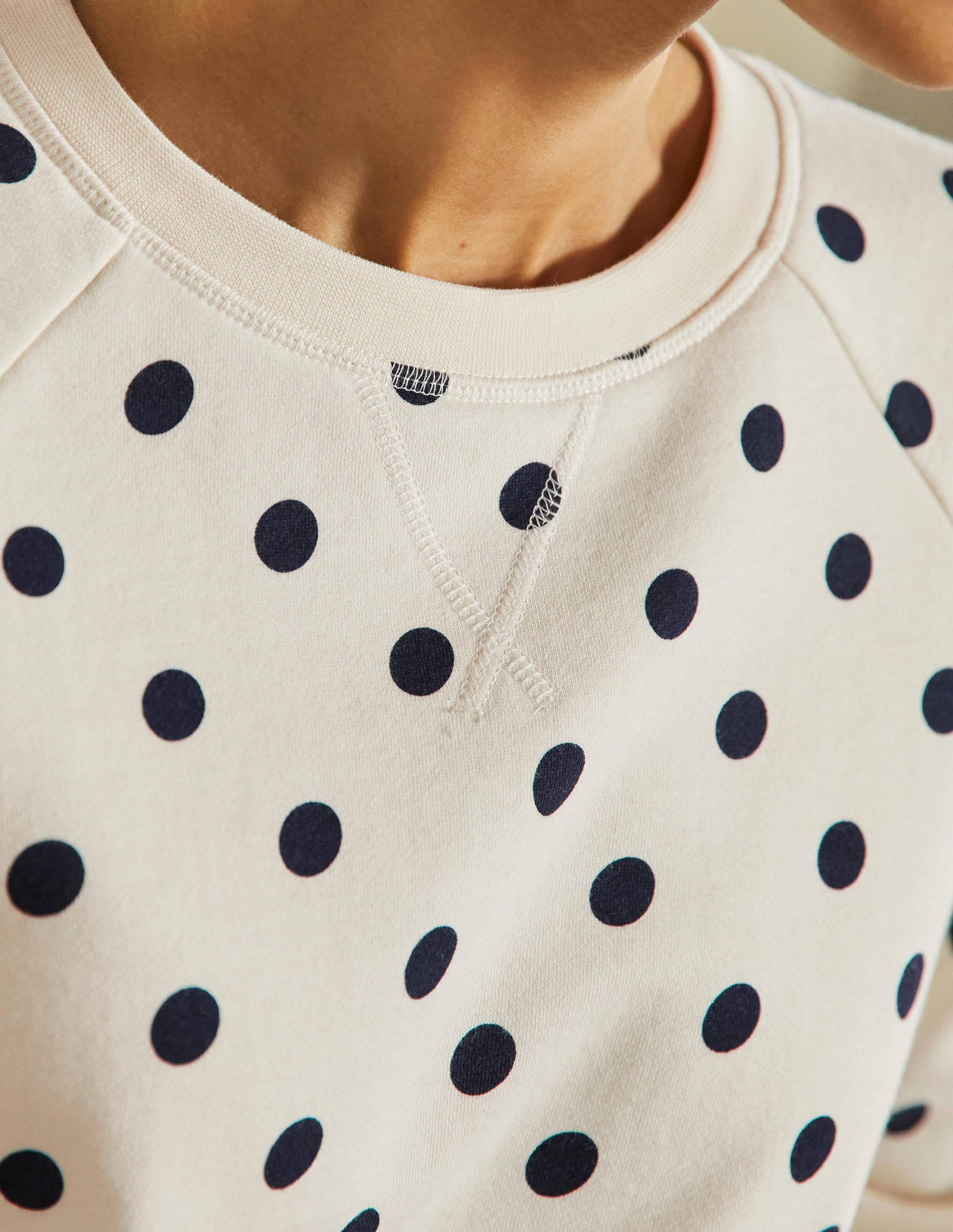Gemustertes Sweatshirt aus Baumwolle-Naturweiß, Getupft-2