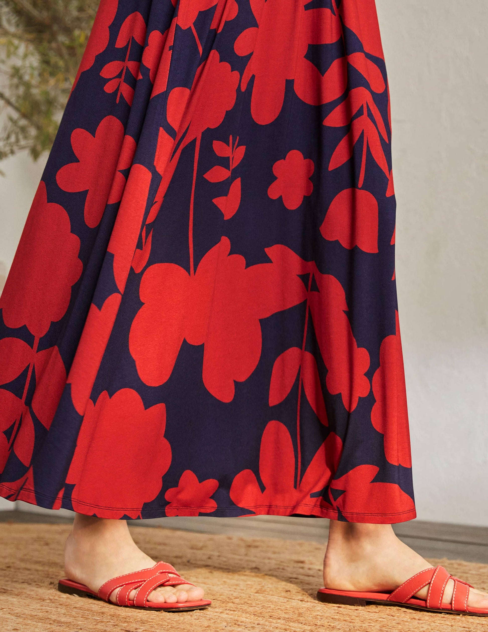 Robe longue Sienna en jersey-Baie hivernale, motif Flora Bloom-2