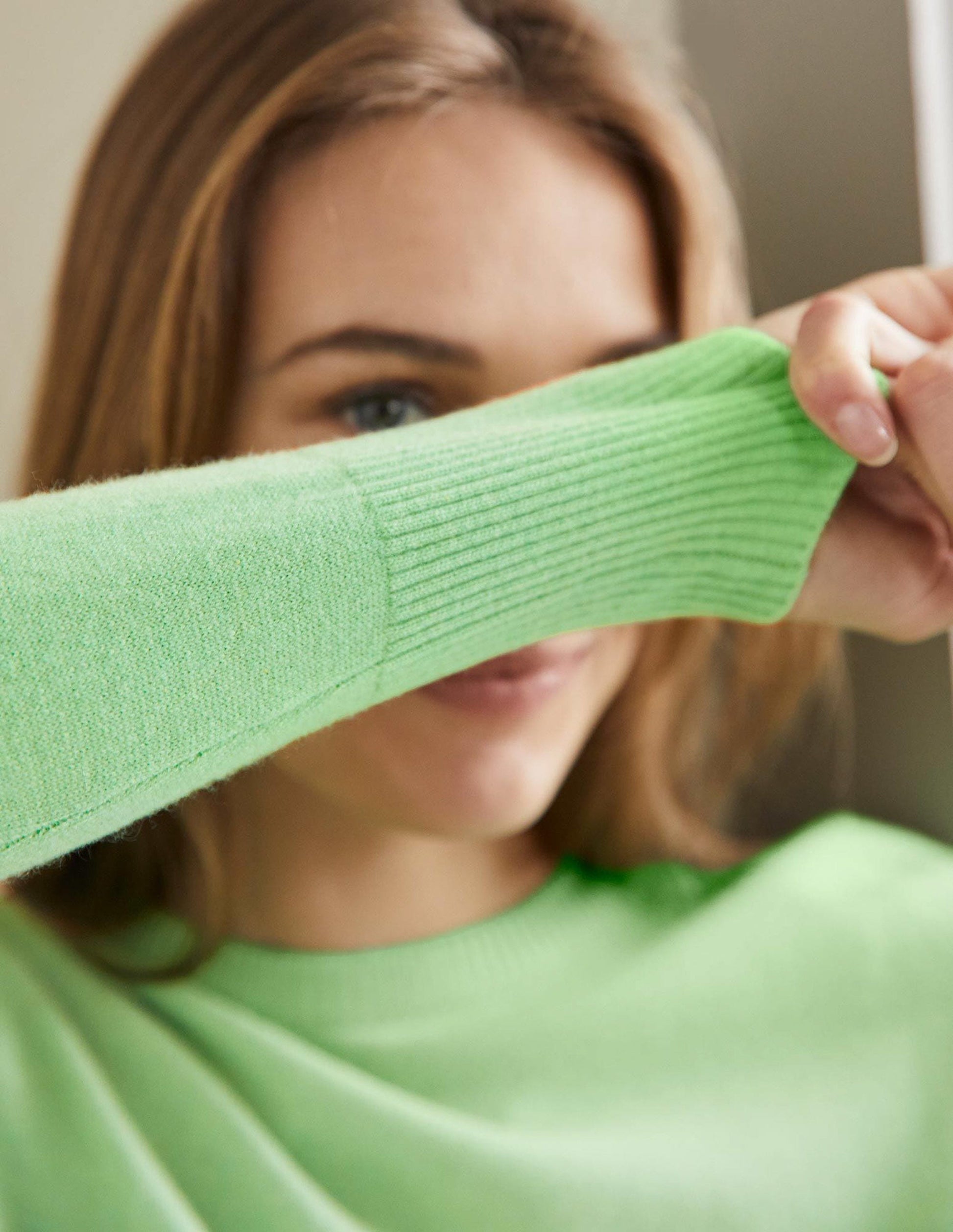 Kaschmirpullover mit Rundhalsausschnitt-Zephirgrün-2