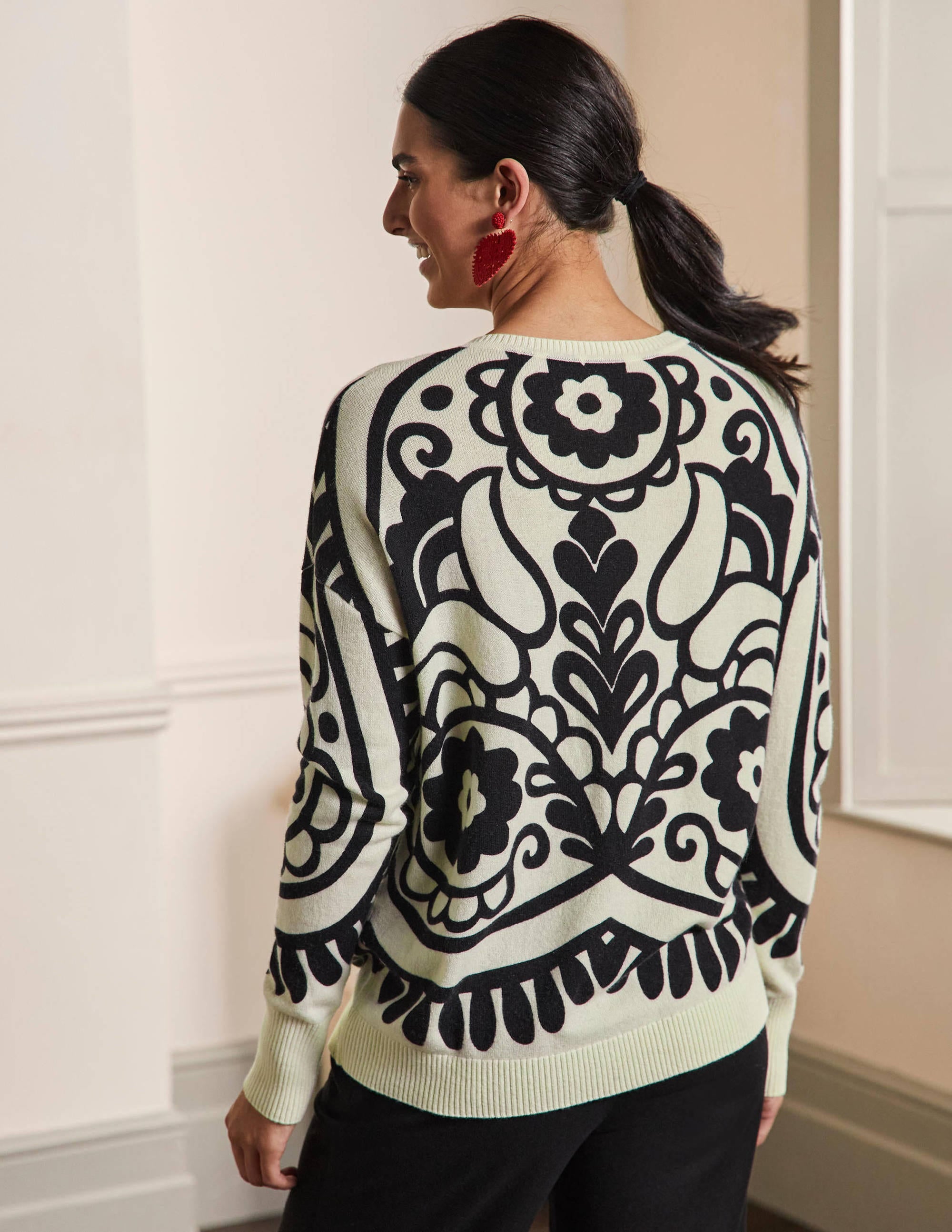 Margot Kaschmirpullover-Naturweiß, Blumenherz - Image 3