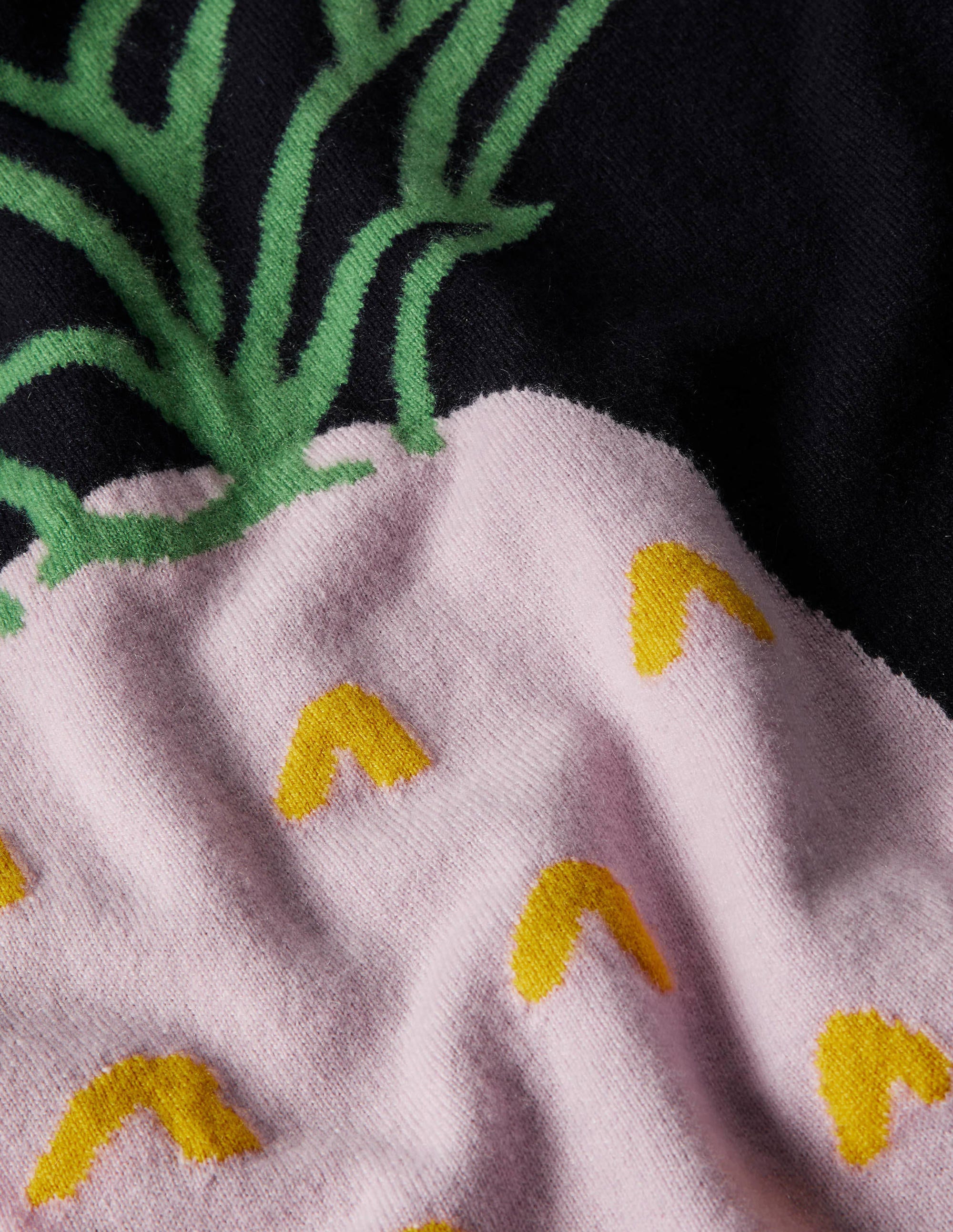 Margot Kaschmirpullover-Navy, Ananas - Image 5